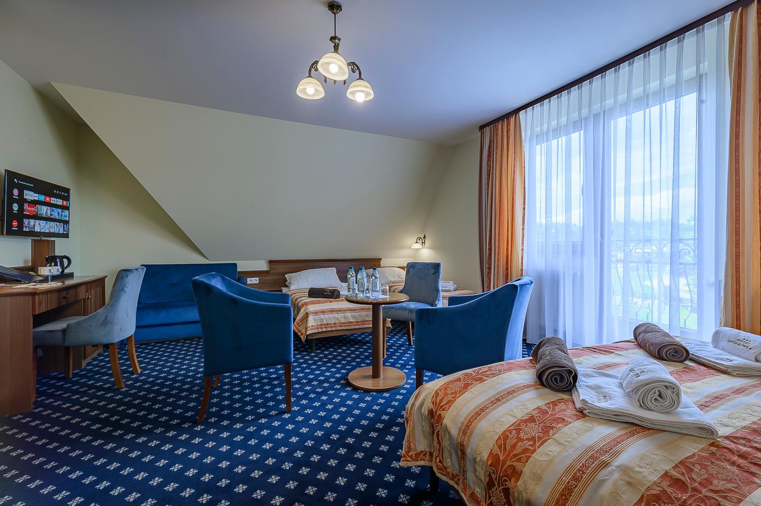 Quadruple Room - Photo 15