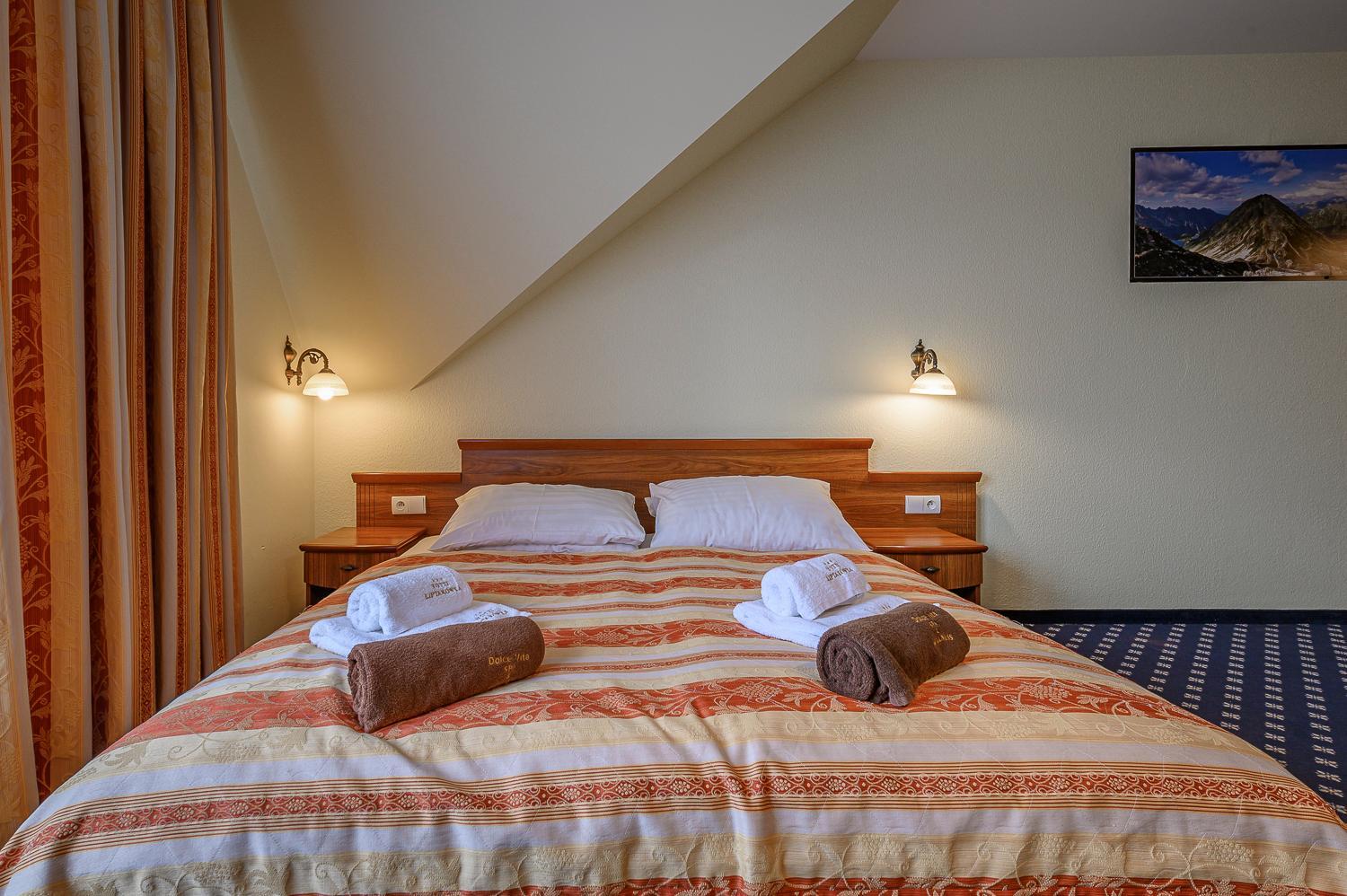 Quadruple Room - Photo 8