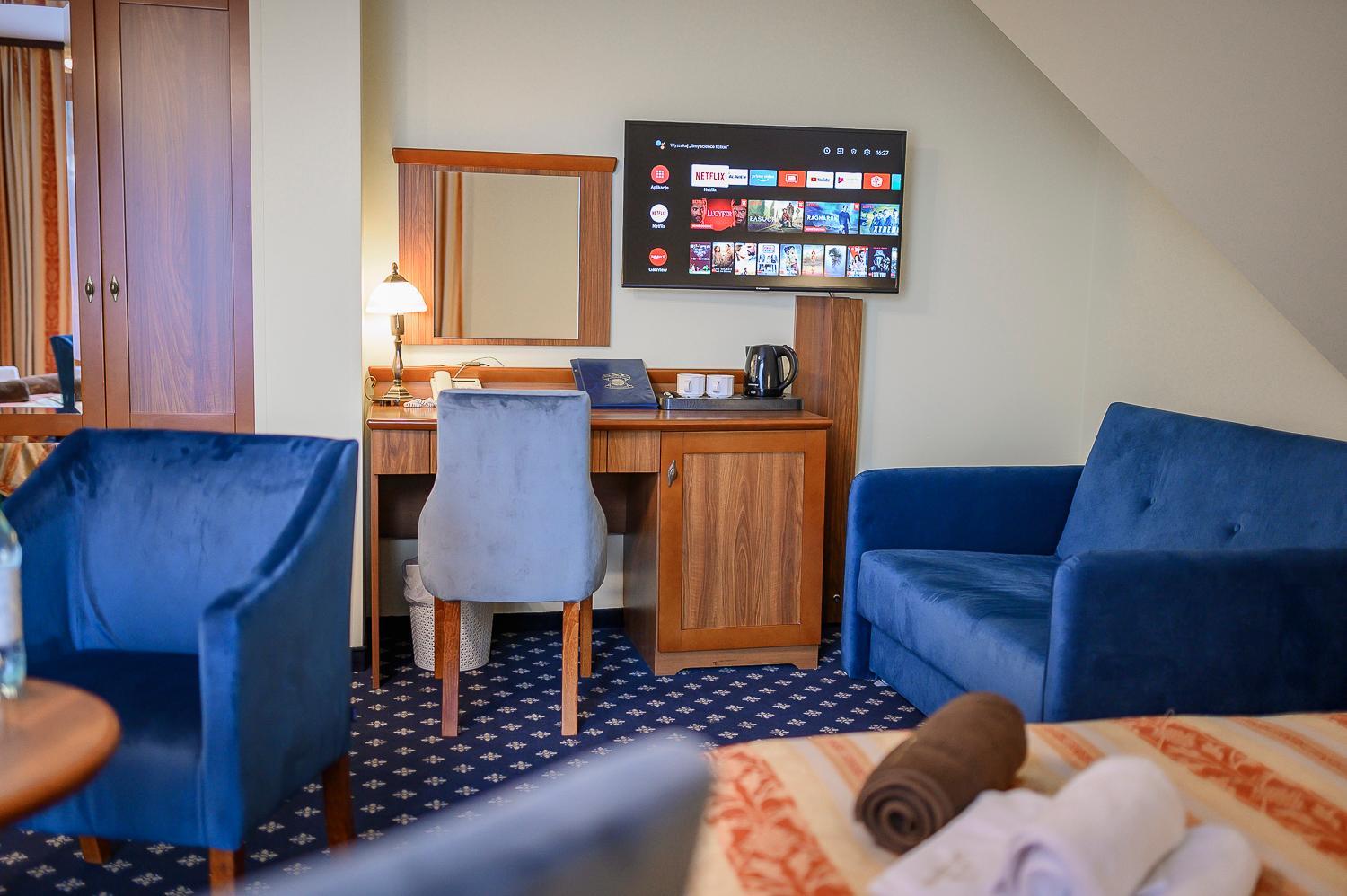 Quadruple Room - Photo 7