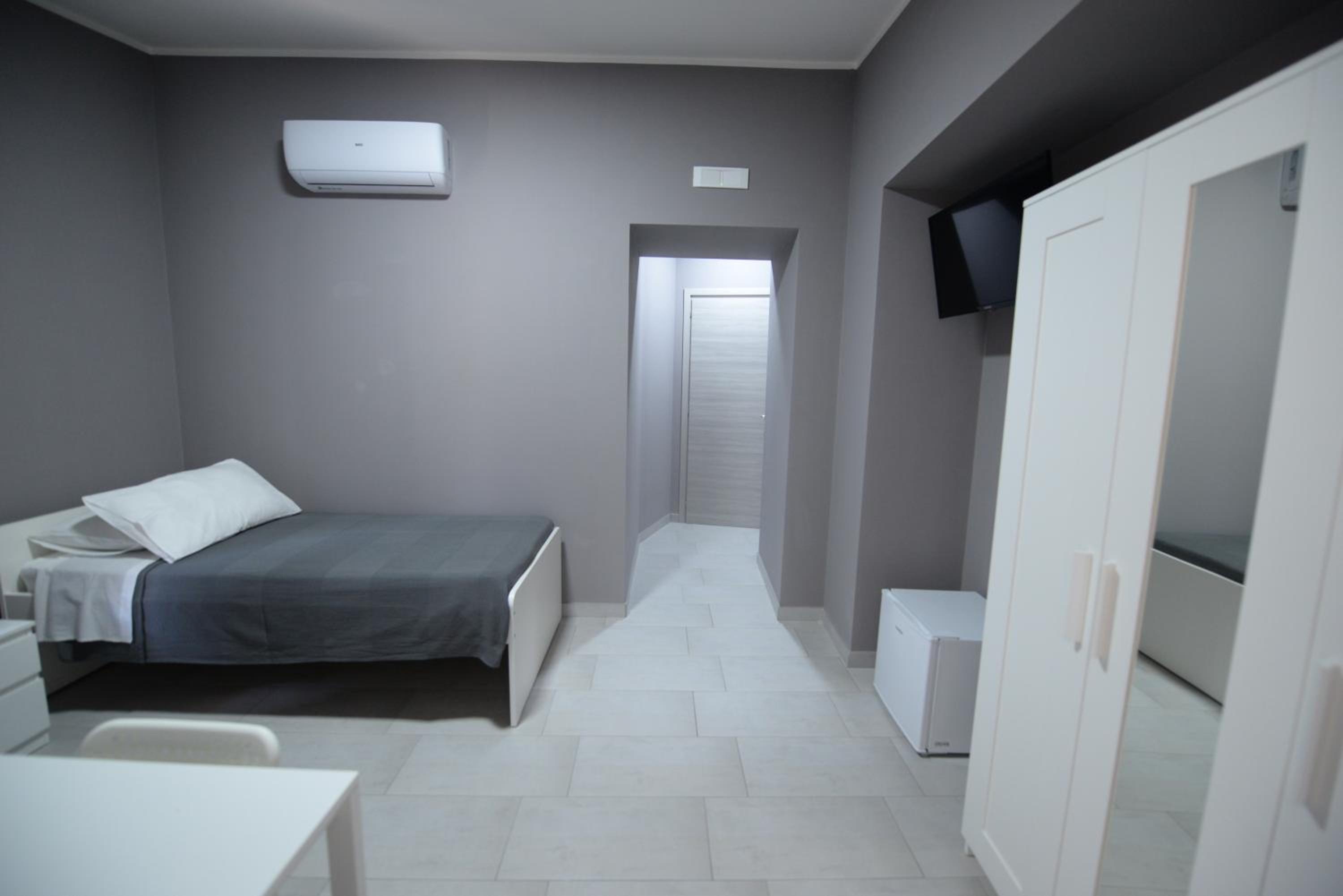 Deluxe Single Room with Balcony