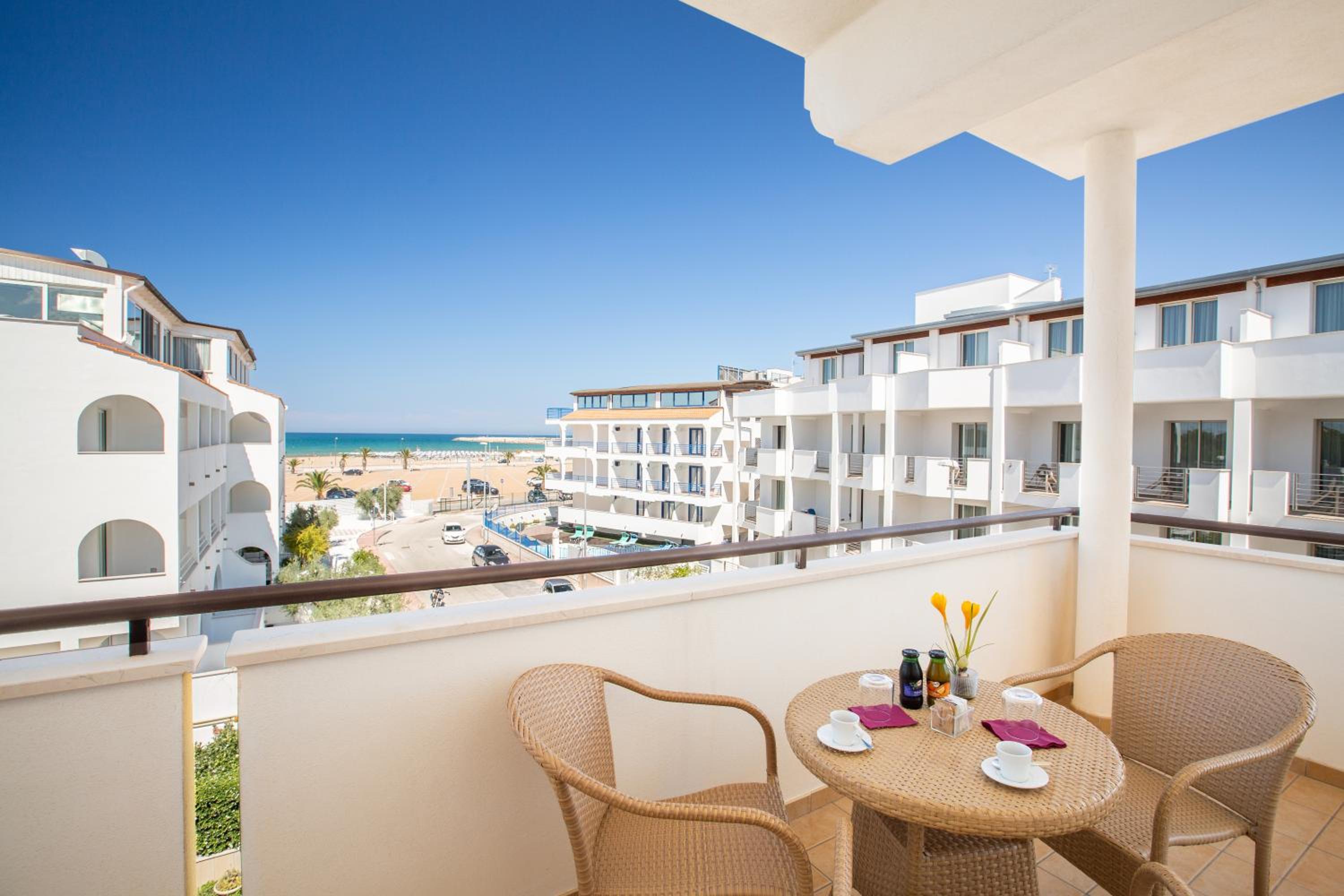 Triple Room with Balcony