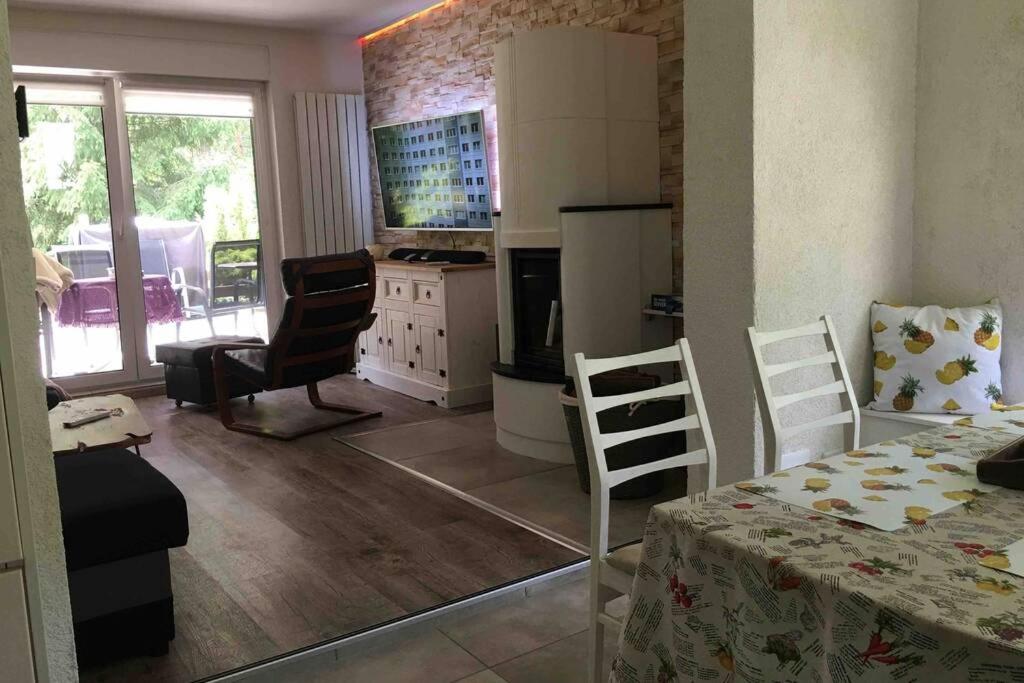 One-Bedroom House photo 1