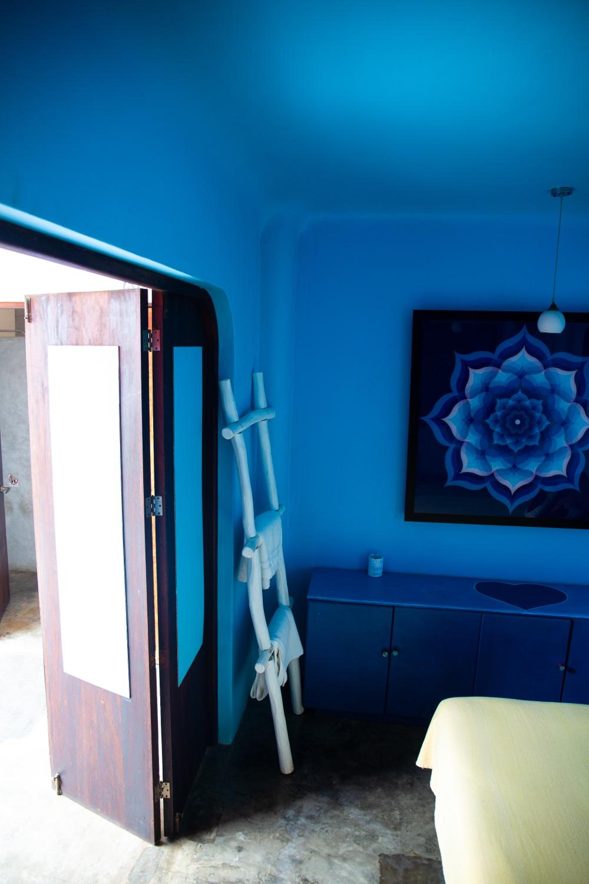 Double Room with Private External Bathroom - Photo 10