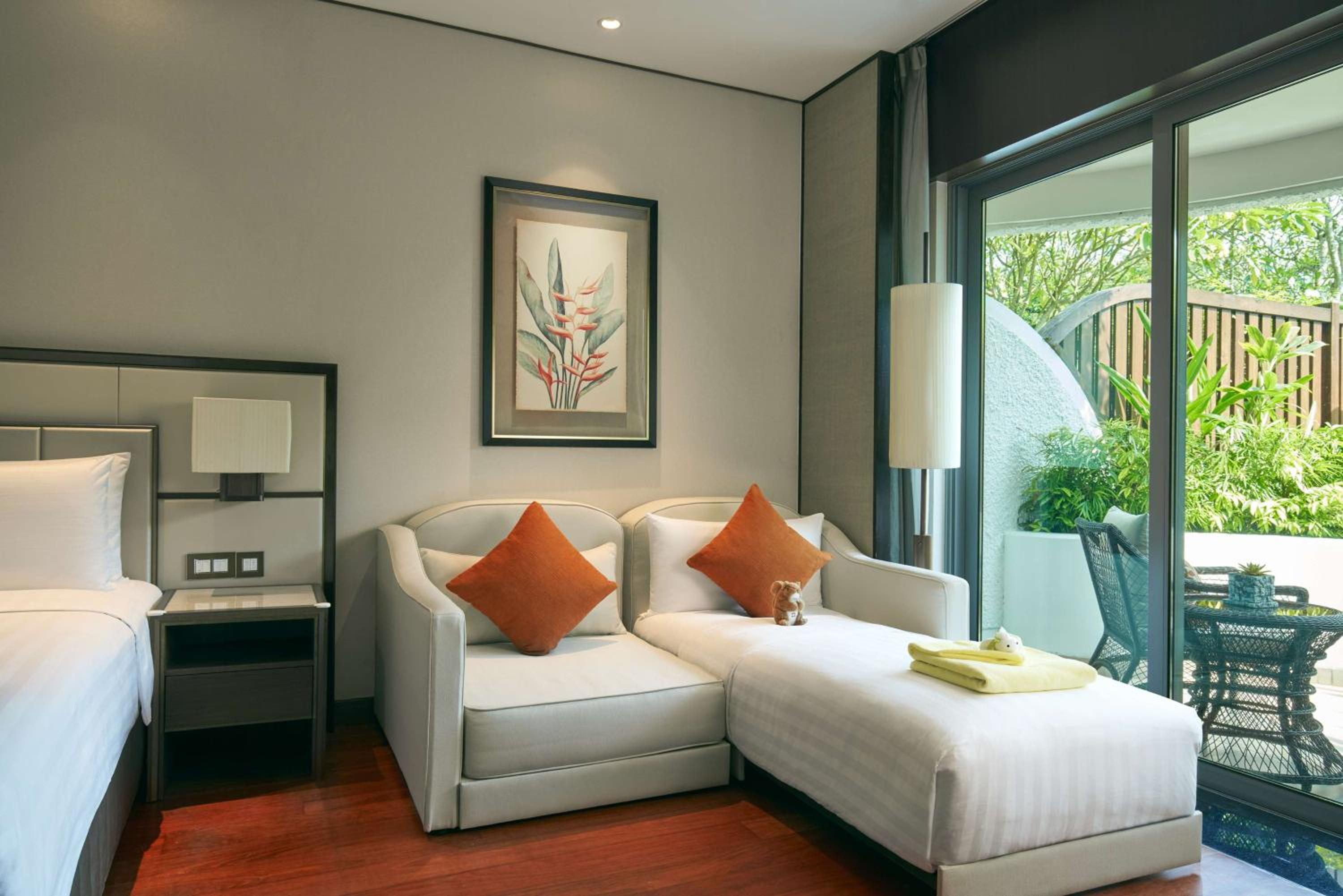 Garden Wing Deluxe Family Terrace King