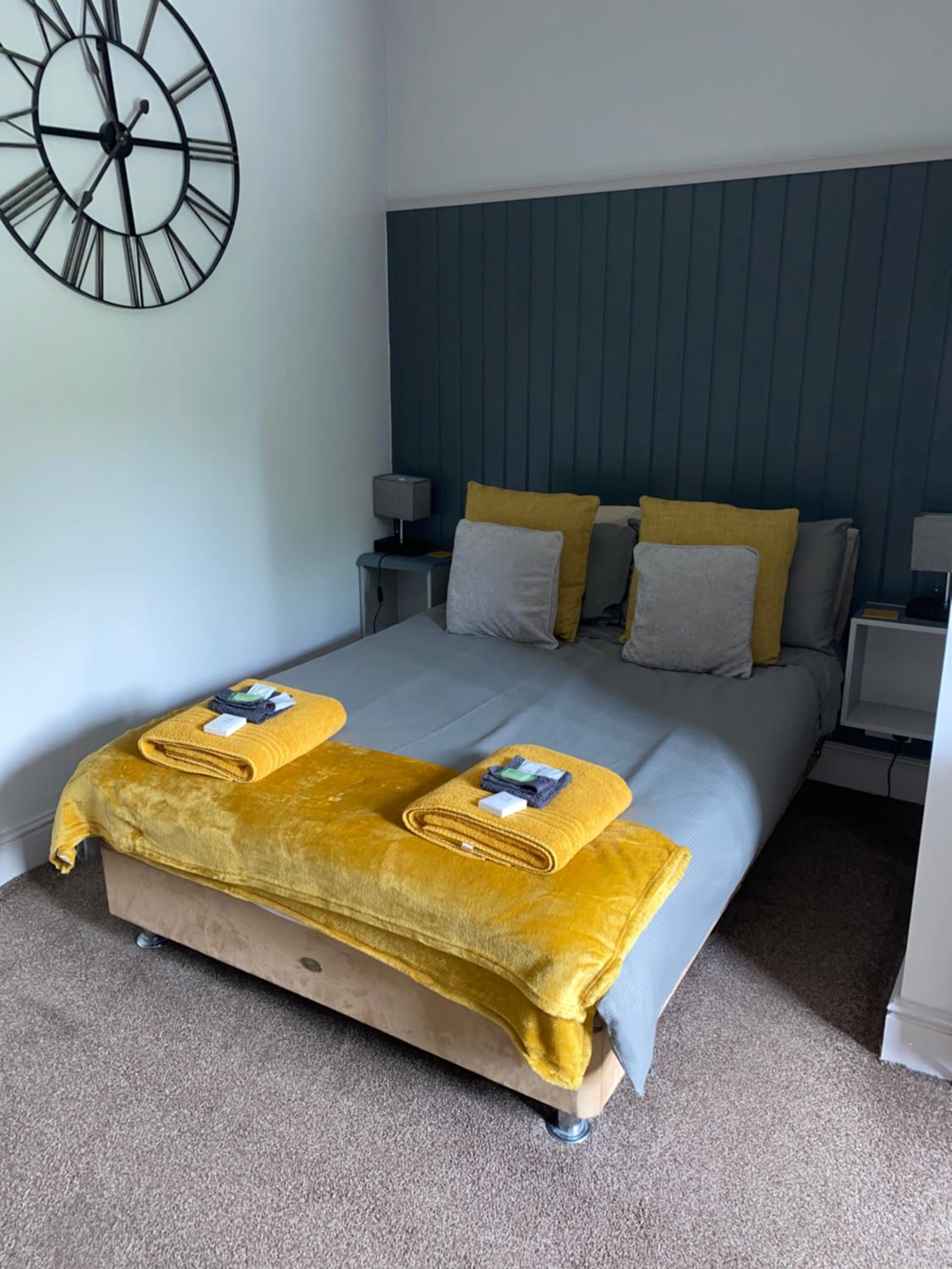 Double Room - Photo 5