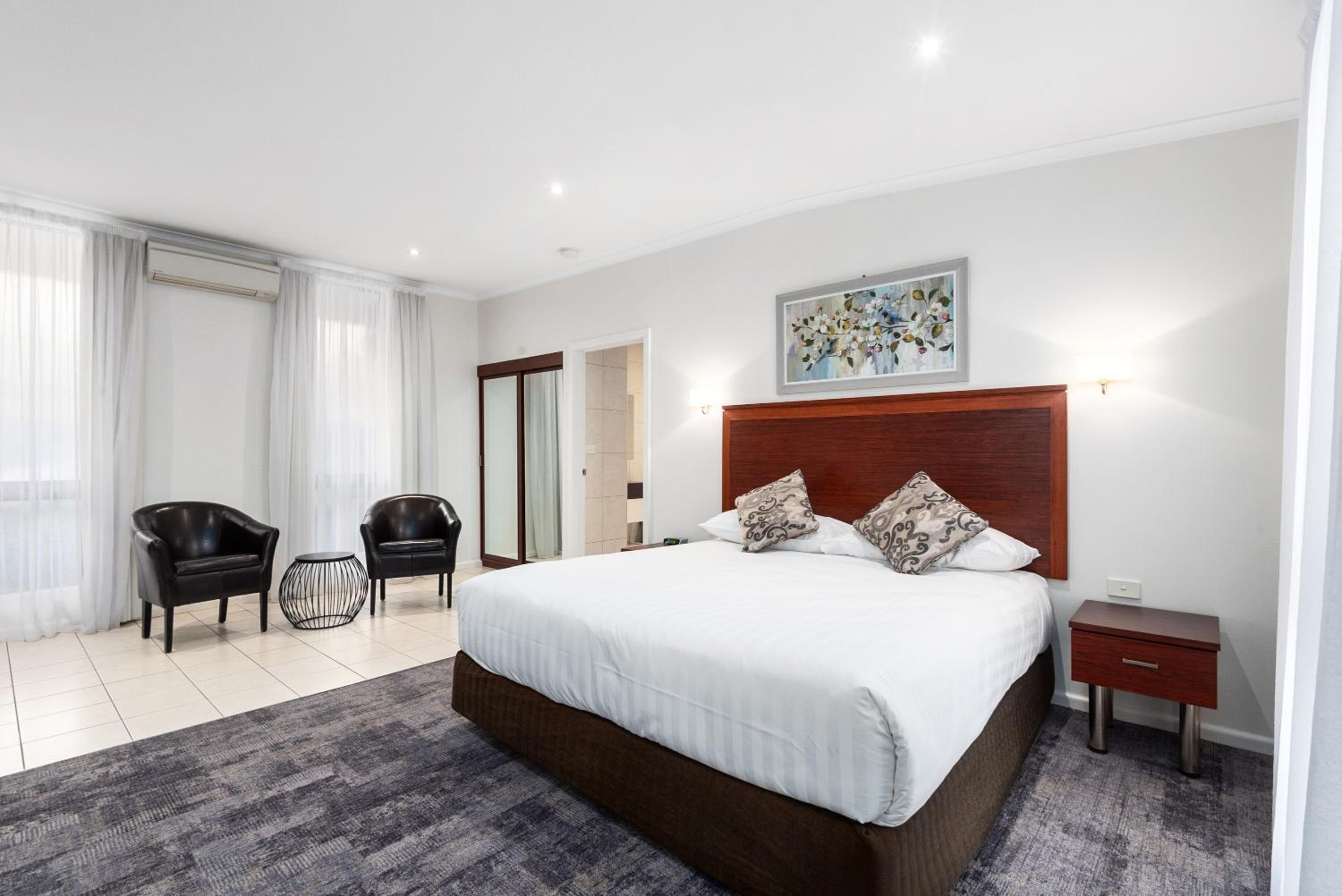 Executive King Room - Photo 5