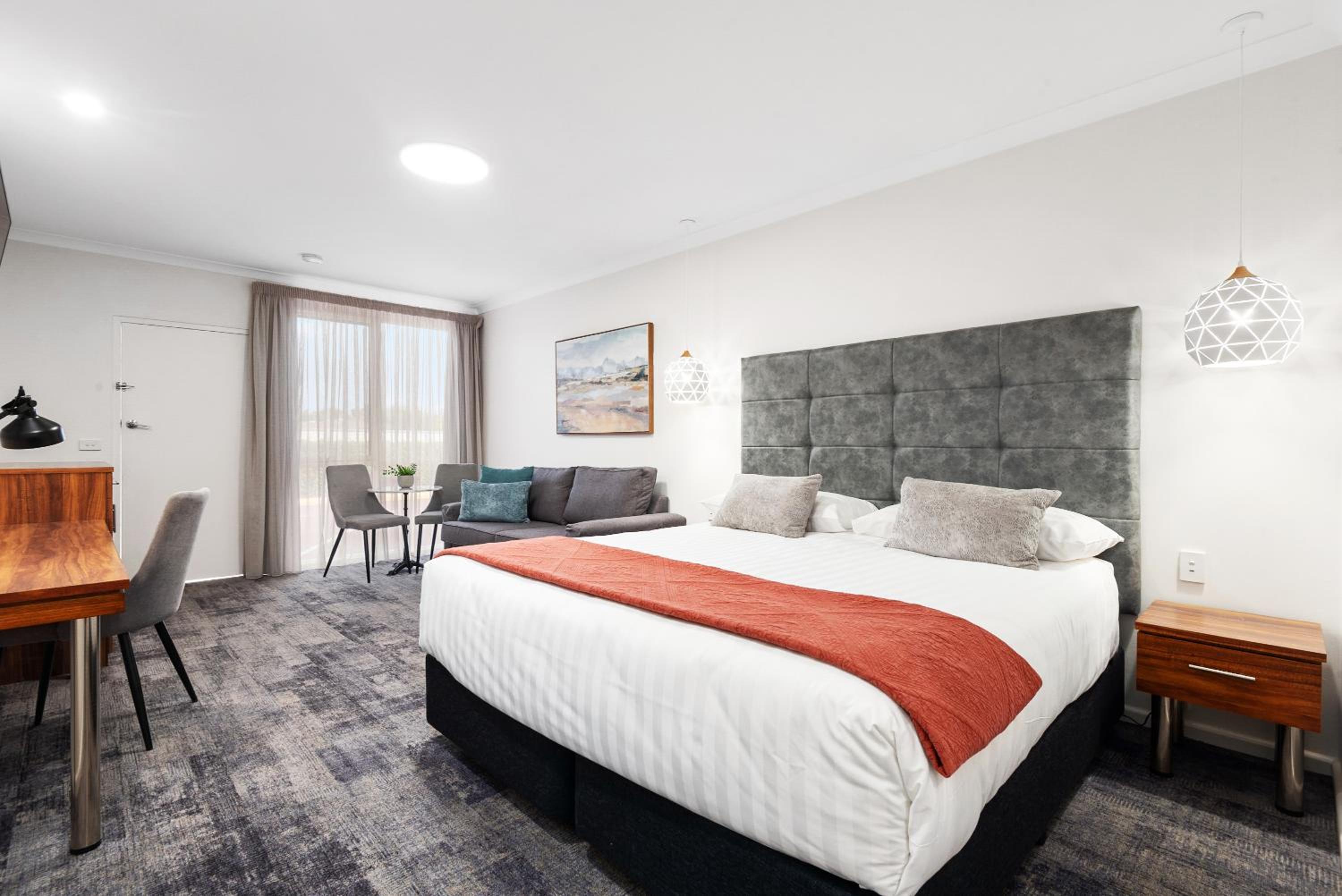 Executive King Room - Photo 3