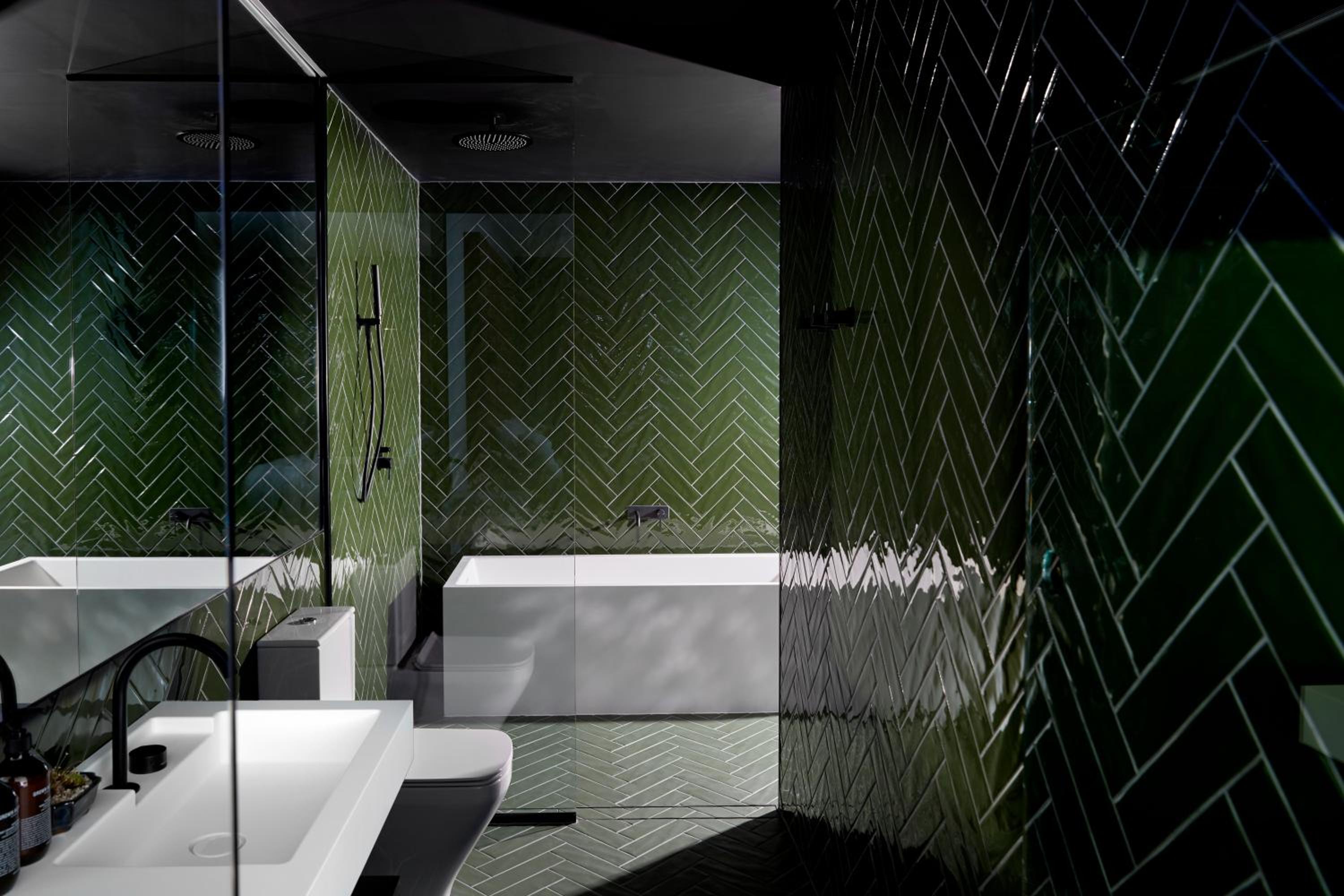 Superior King Room - Grove Bath  - Photo 3