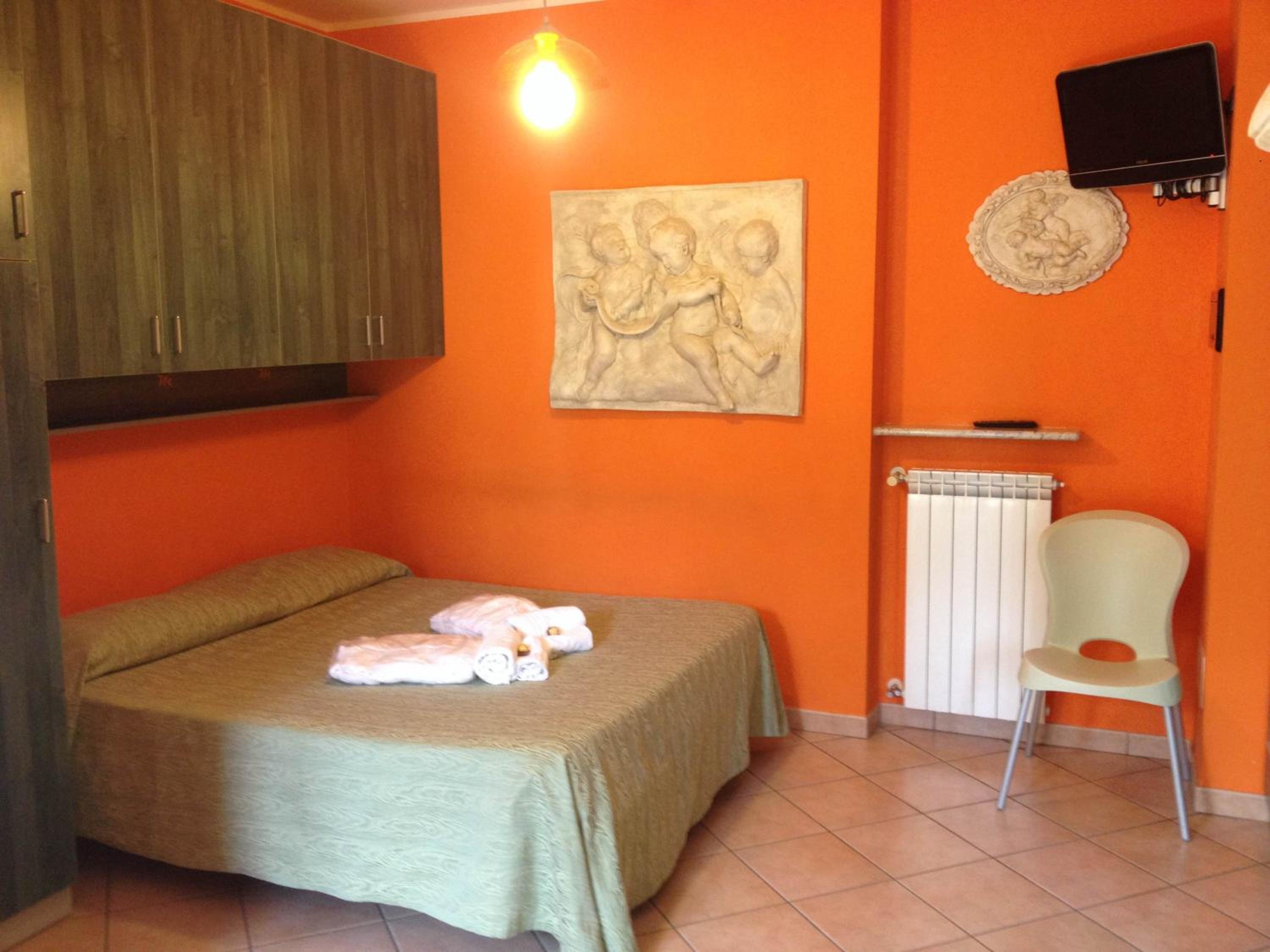 Double or Twin Room photo 2