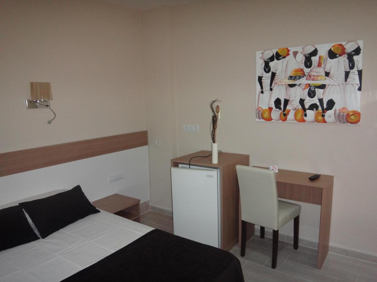 Double or Twin Room photo 1
