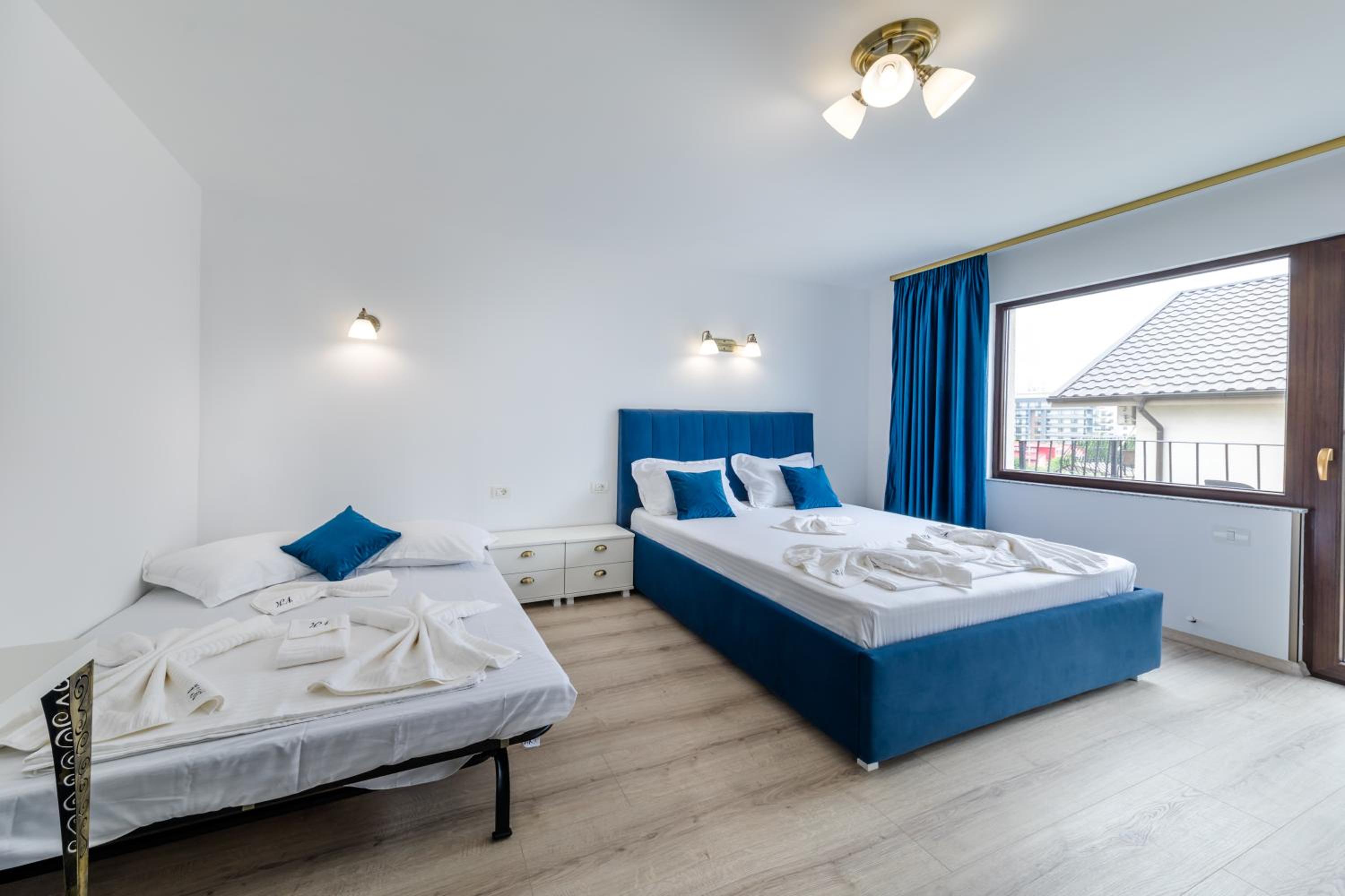 Deluxe Quadruple Room photo 2
