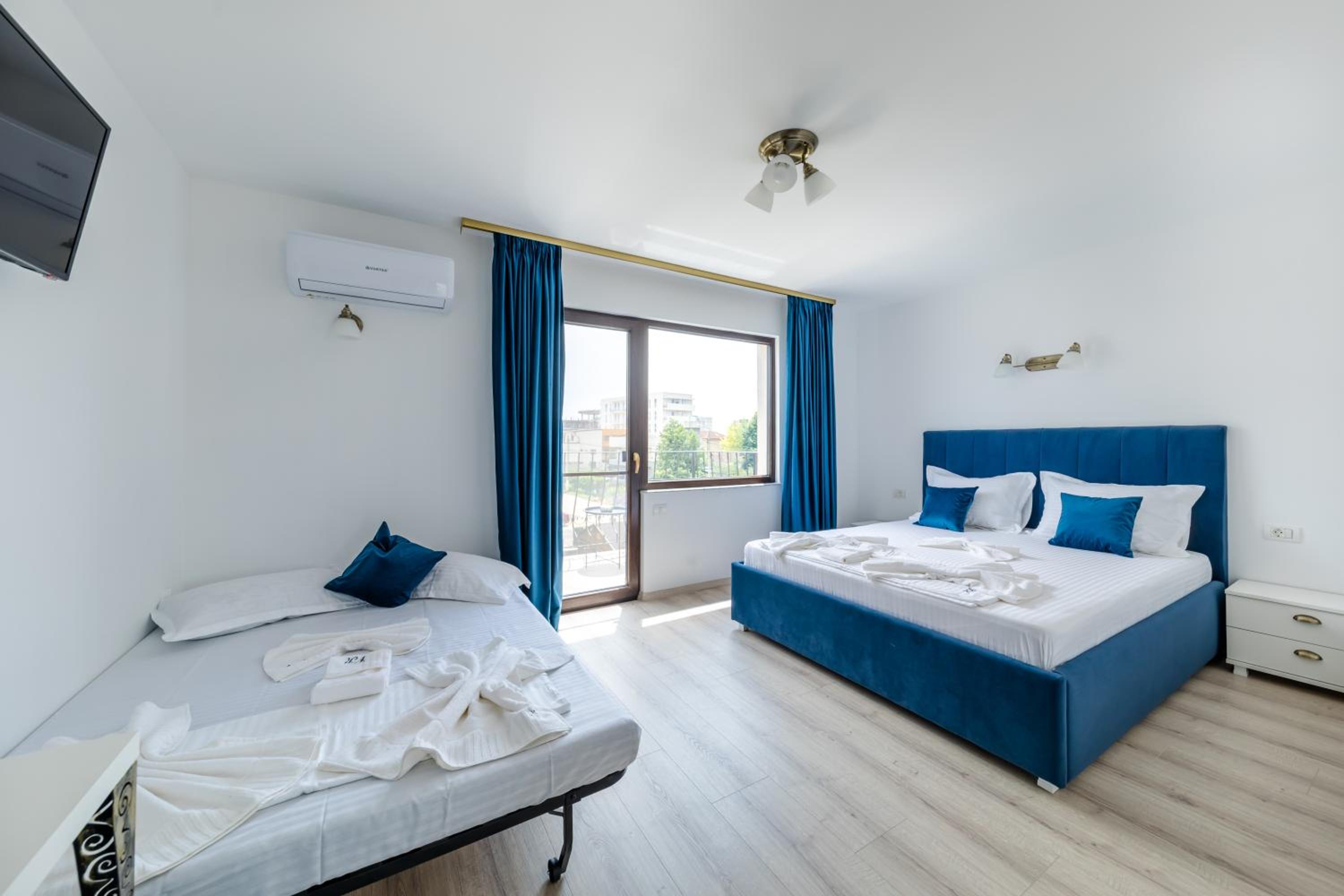 Deluxe Quadruple Room photo 1