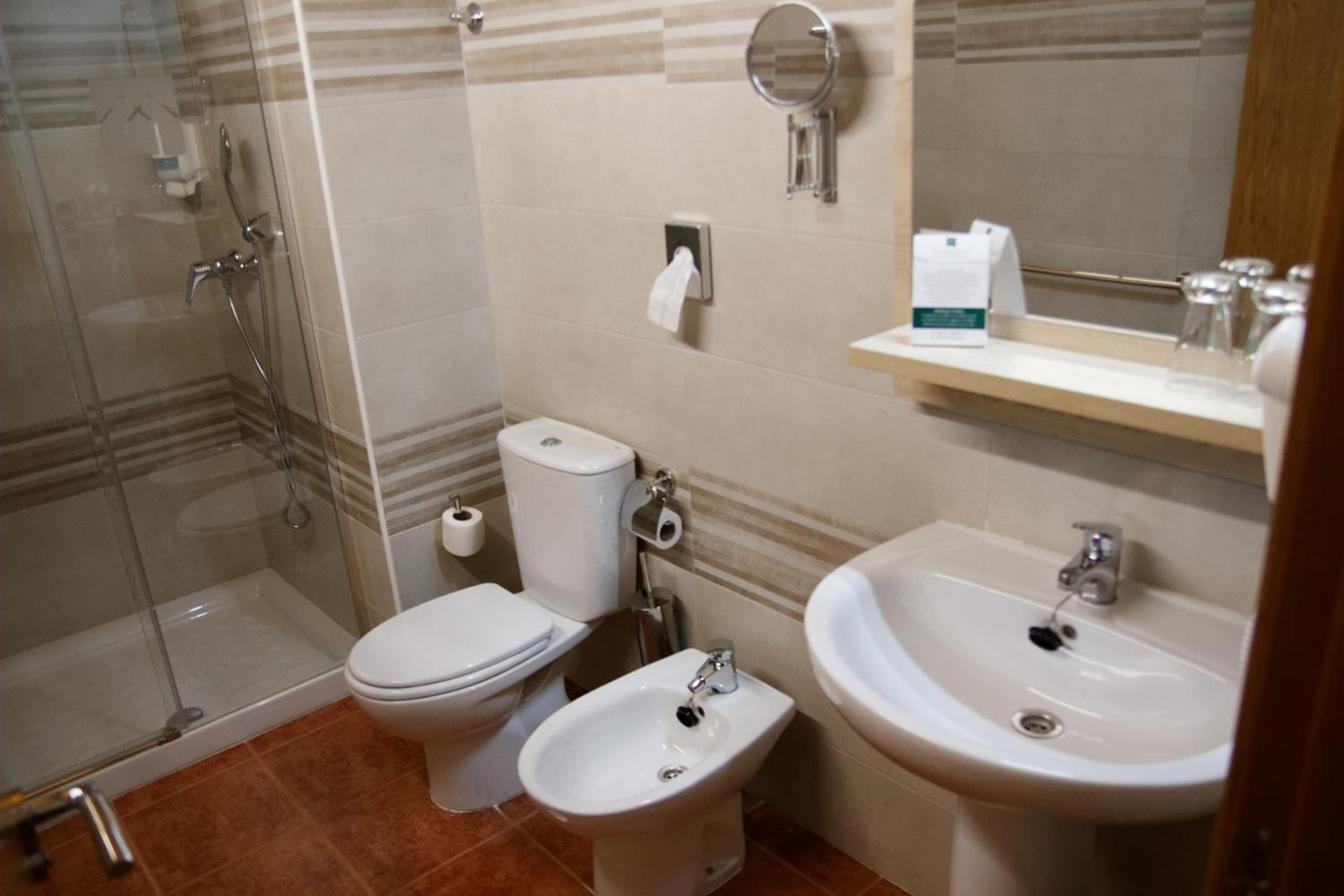 Twin Room with Balcony photo 3