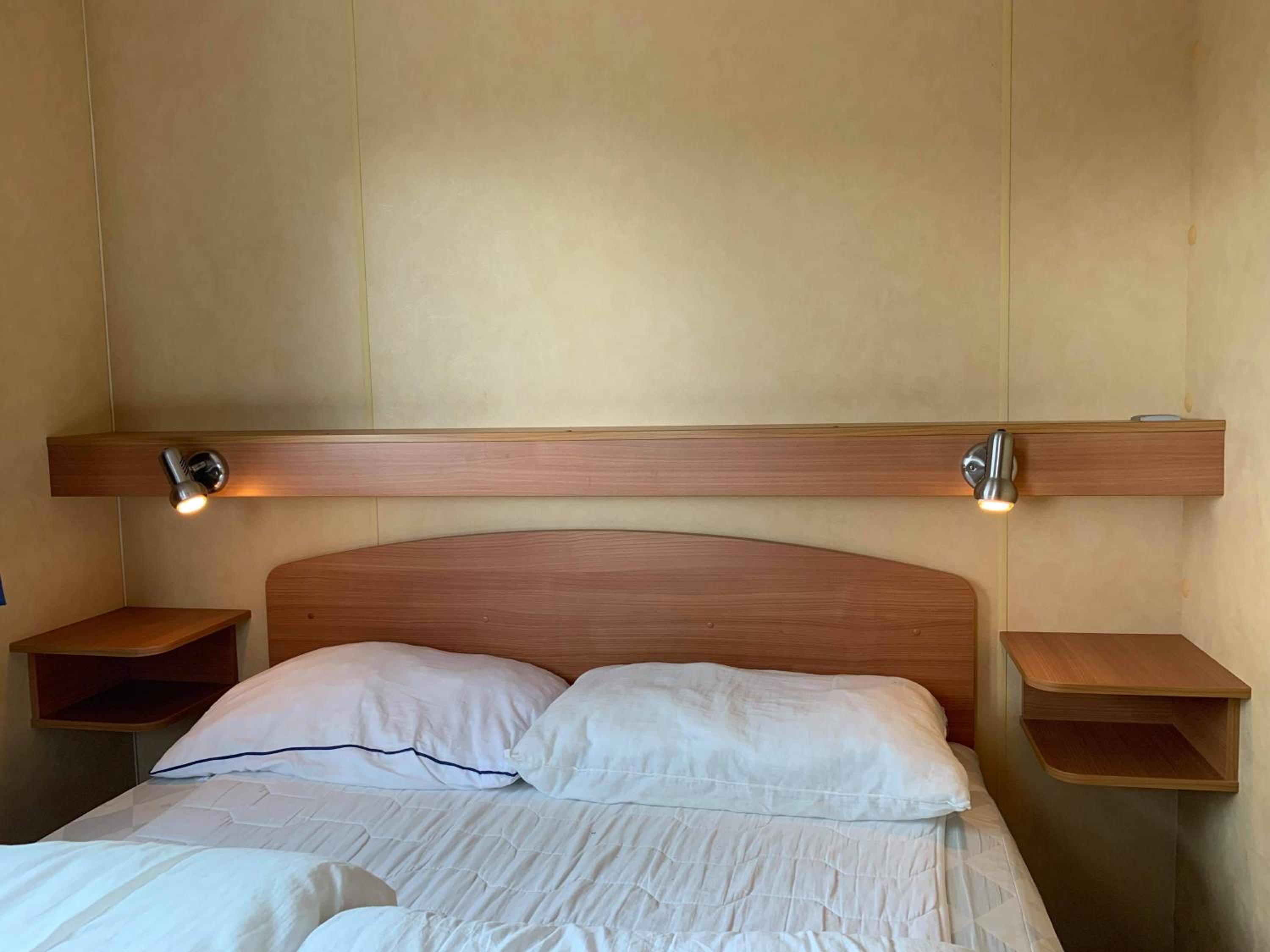 Two-Bedroom House - Photo 1