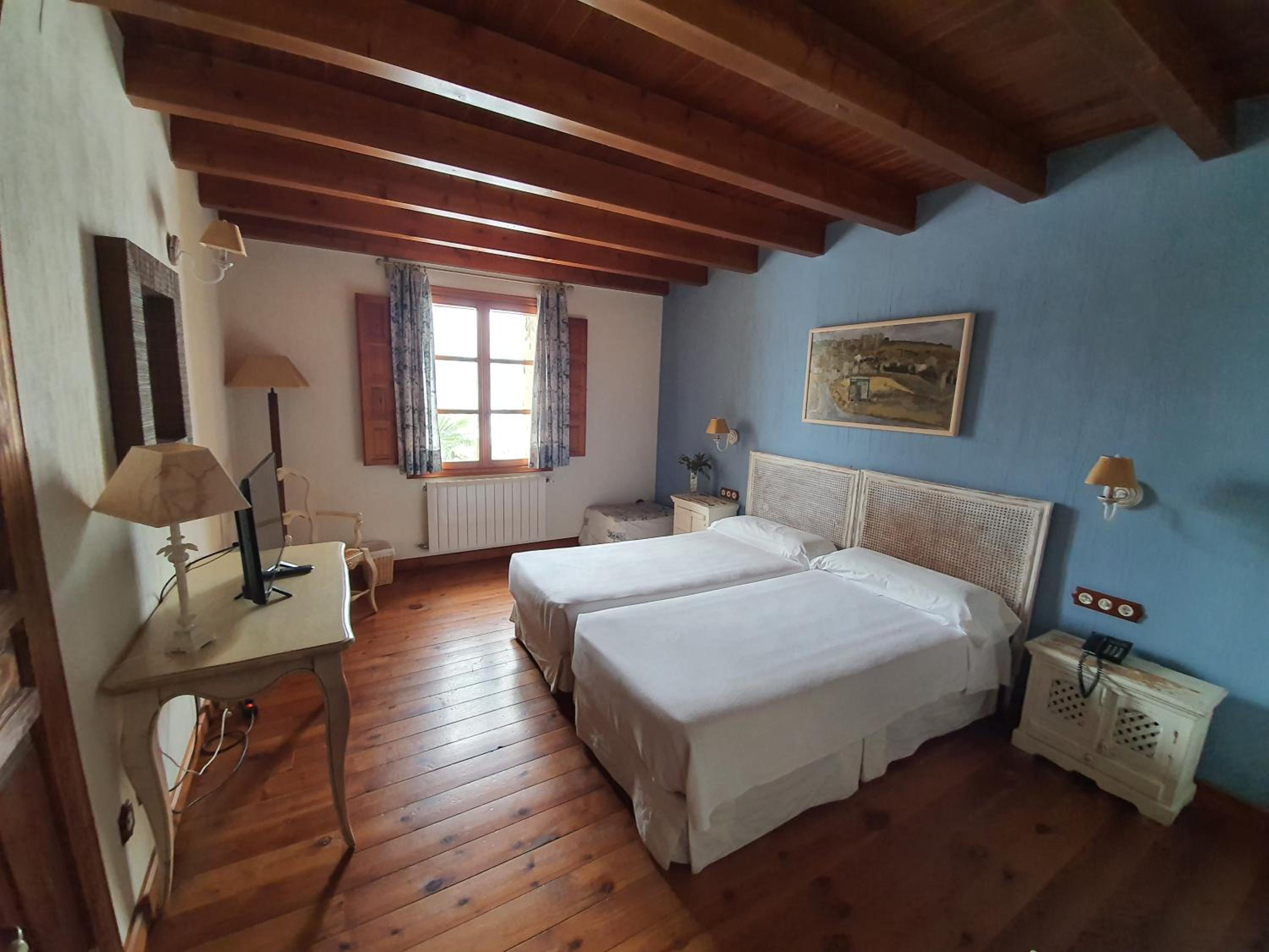 Habitación Deluxe Doble o con Dos Camas con Bañera de Hidromasaje