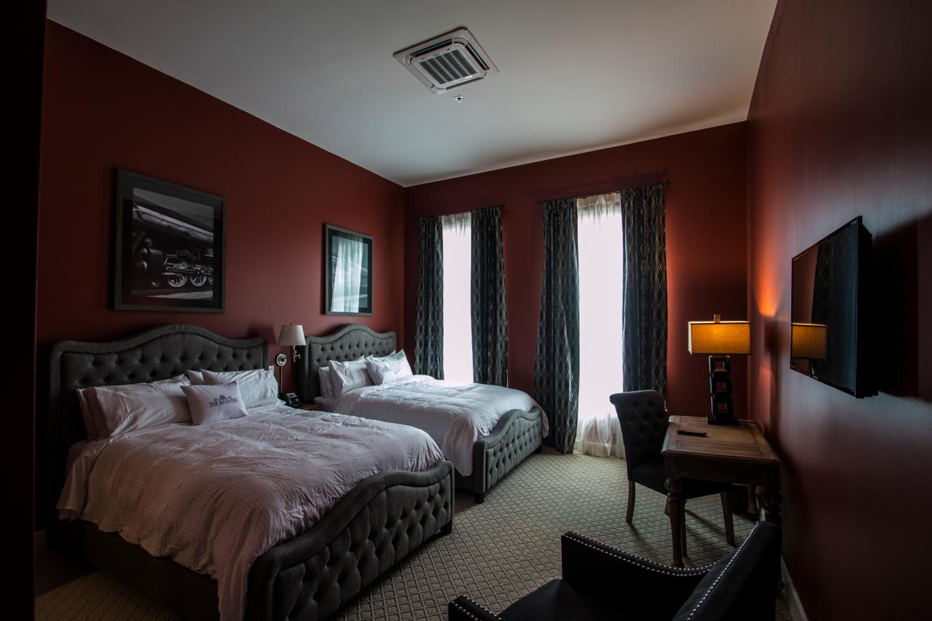 Double Room - Disability Access photo 3