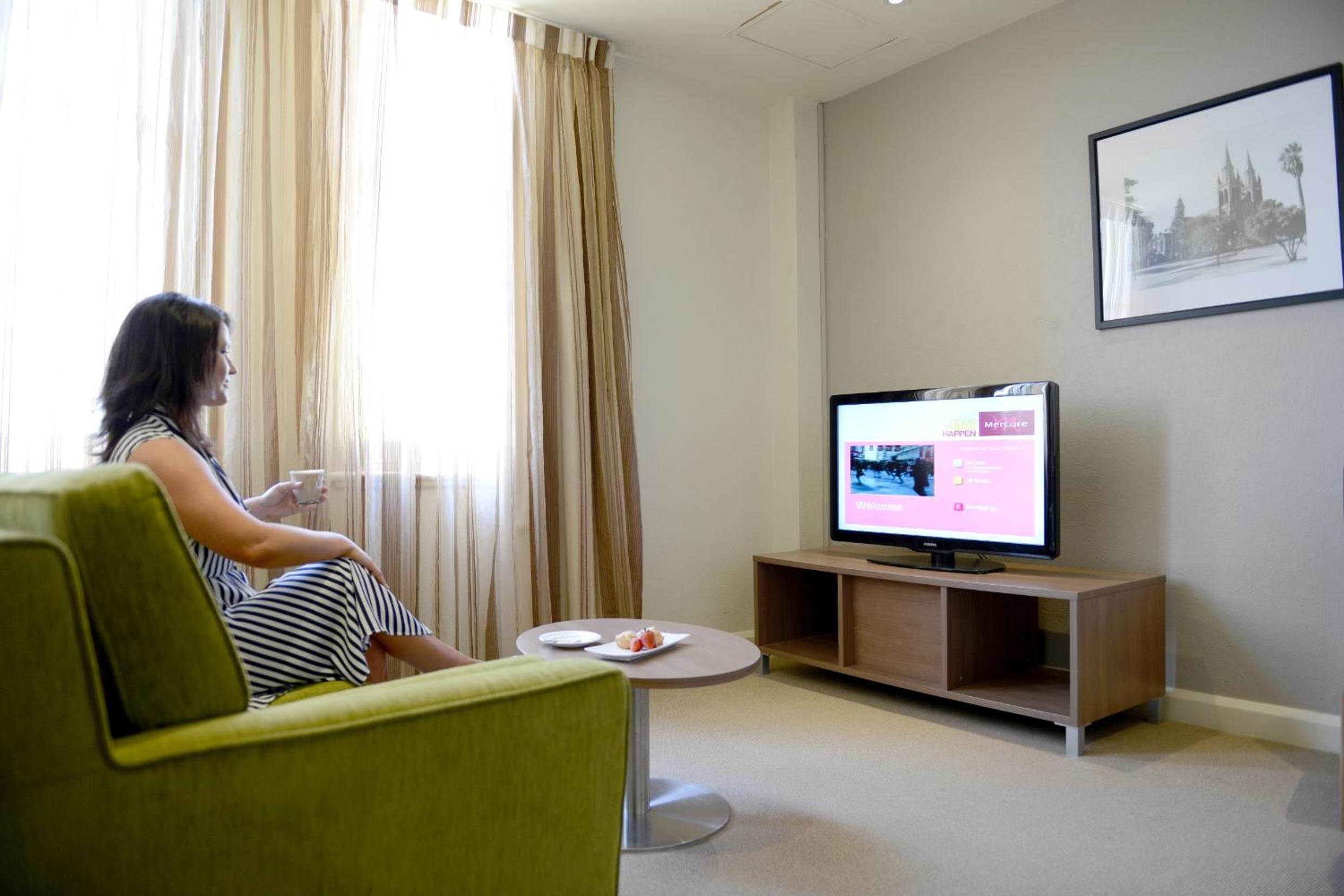 King Suite - Photo 2