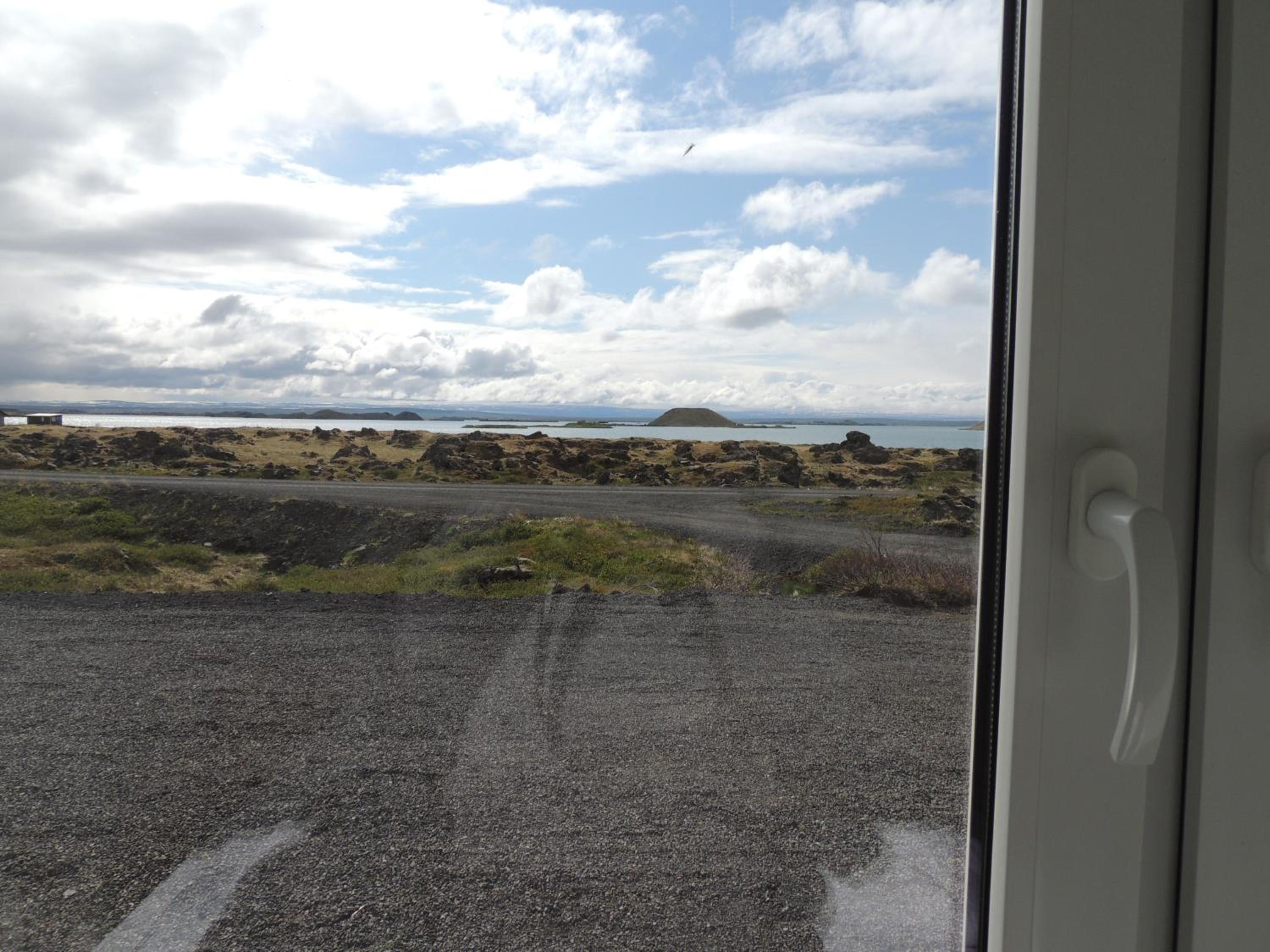 Economy Double Room with Lake View - Photo 5