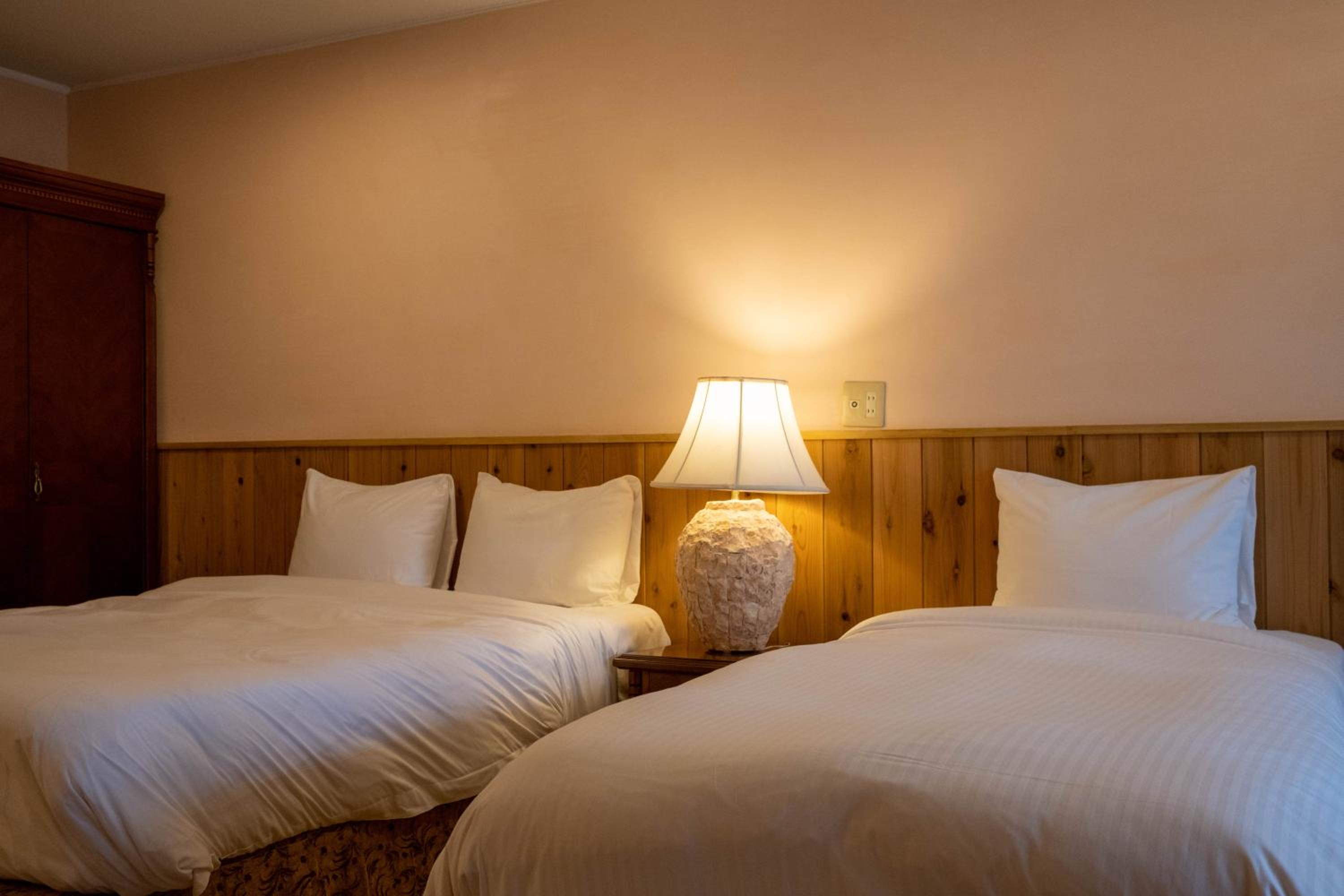 Triple Room with Ocean View and Semi Open-Air Bath - Photo 5