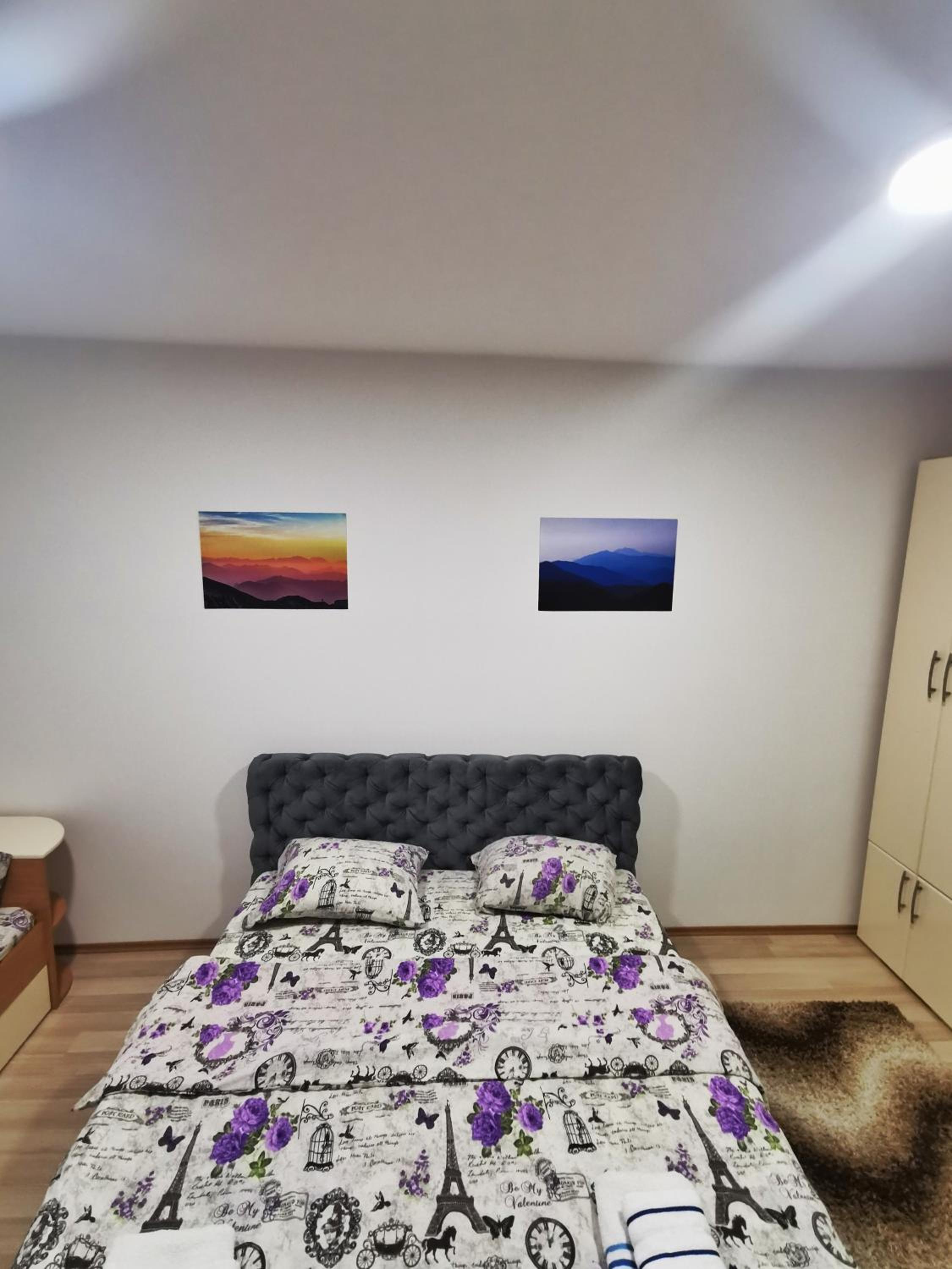 Apartment photo 3