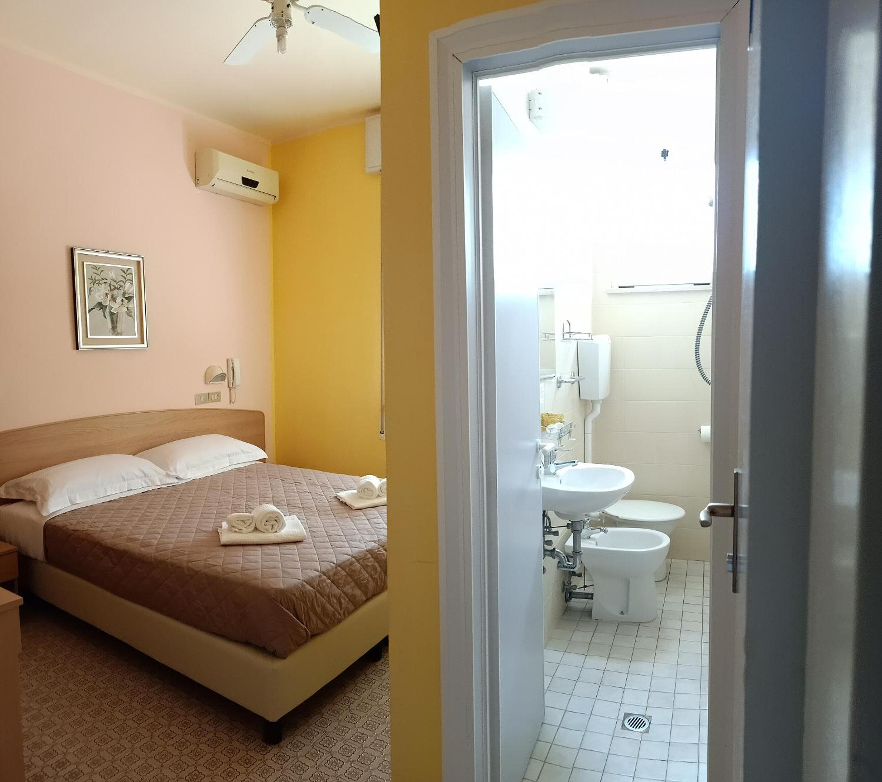 Economy Double or Twin Room