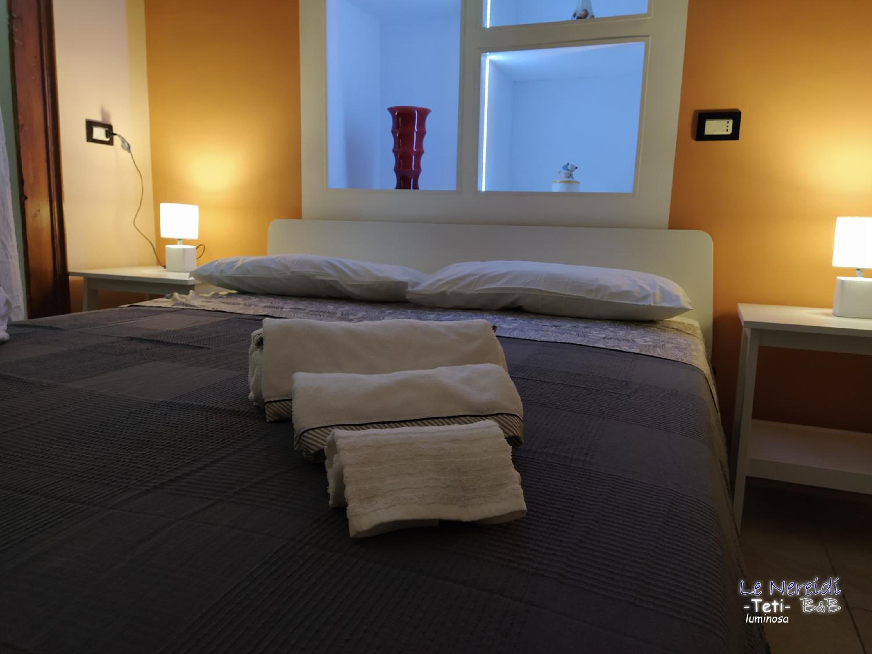Double Room with Private Bathroom photo 1