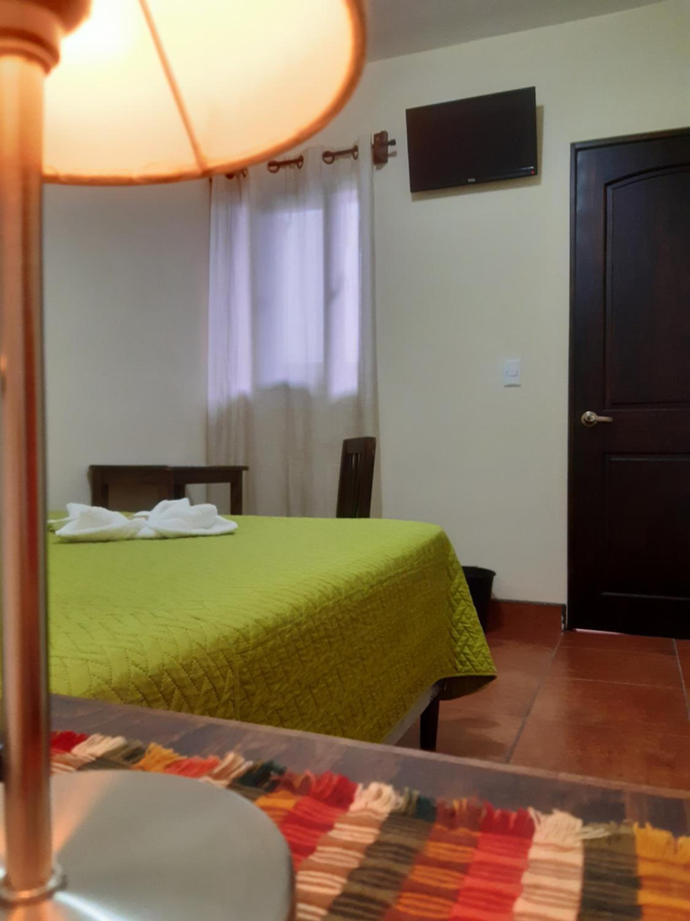 Double Room with Shared Bathroom photo 3