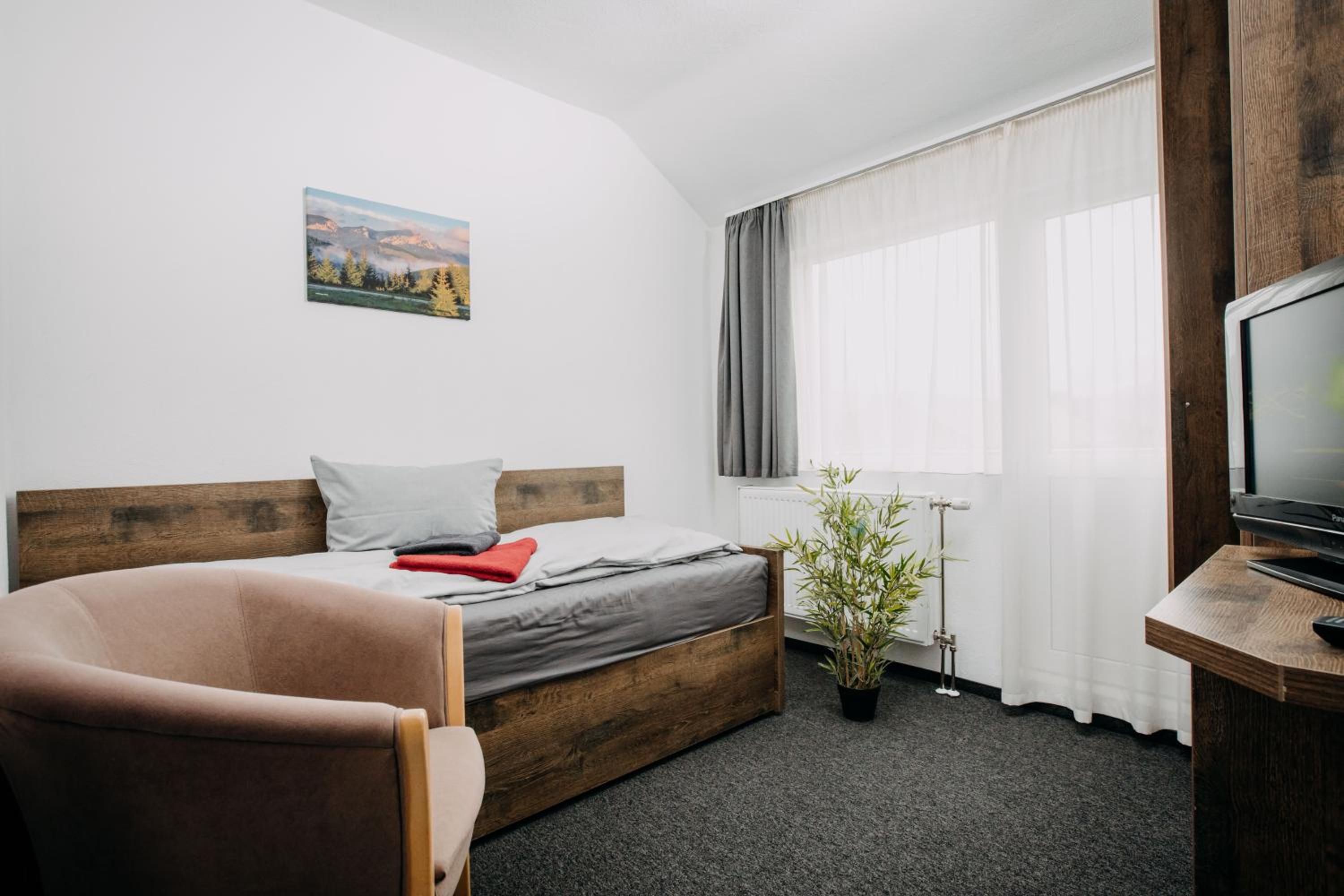 Triple Room with Bathroom photo 3