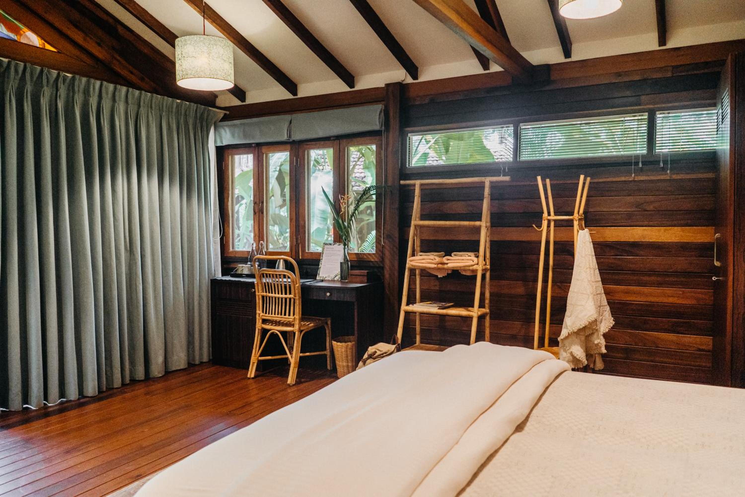 Royal Deluxe Cottage with Private Open-Air-Bath Courtyard - Photo 12