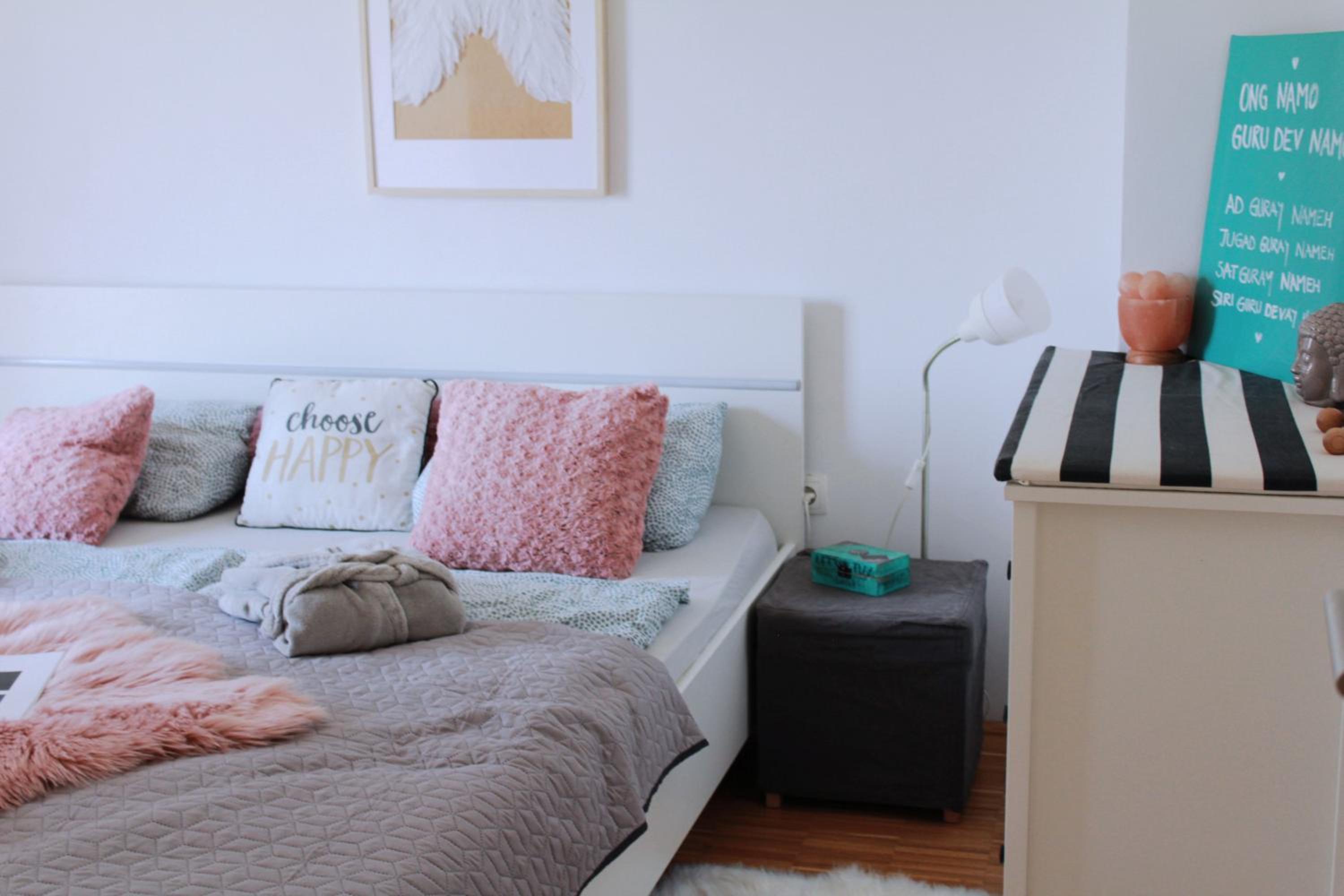 Two-Bedroom Apartment - Photo 18