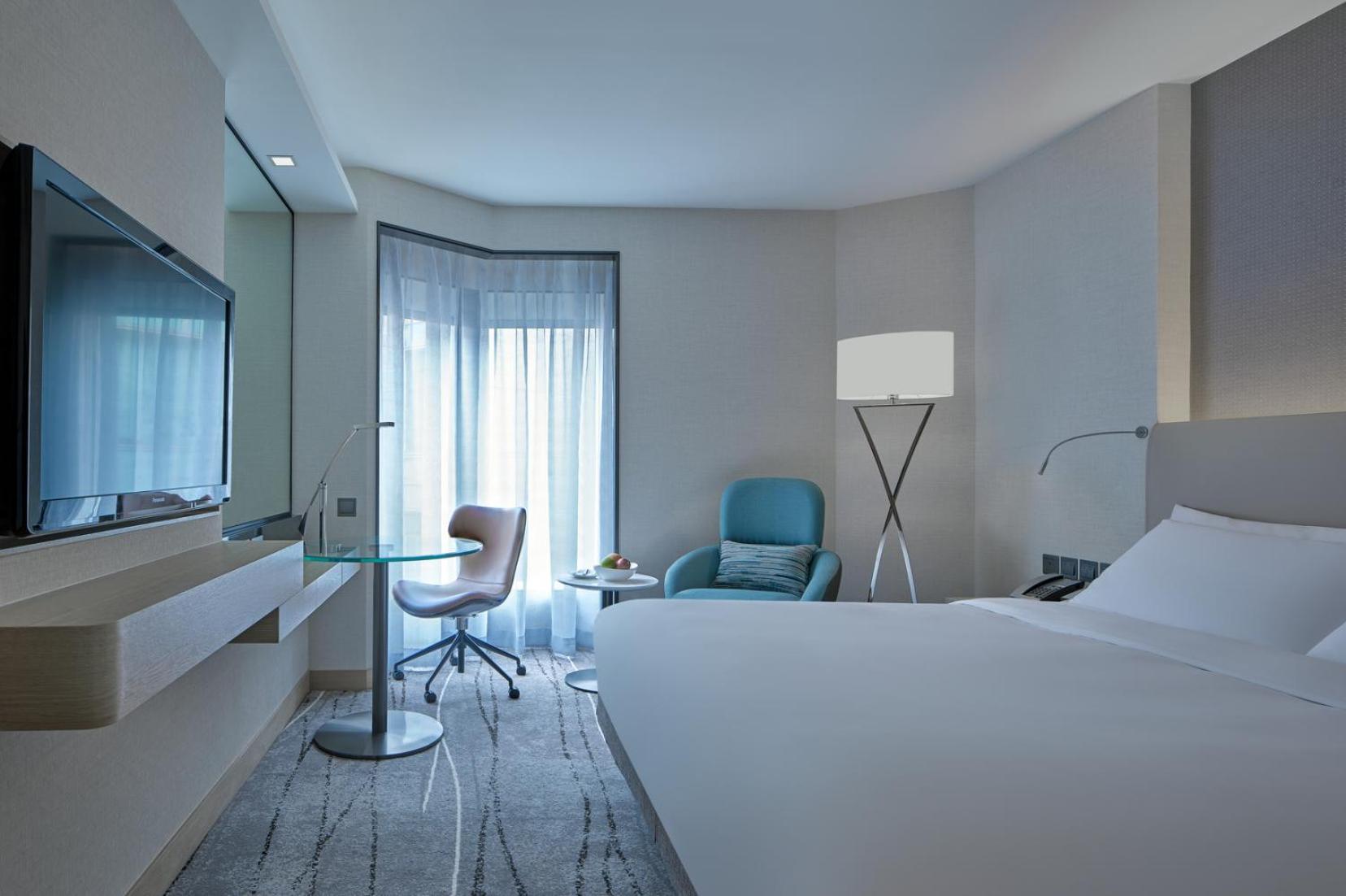 Elite Deluxe Room with Executive Lounge Access