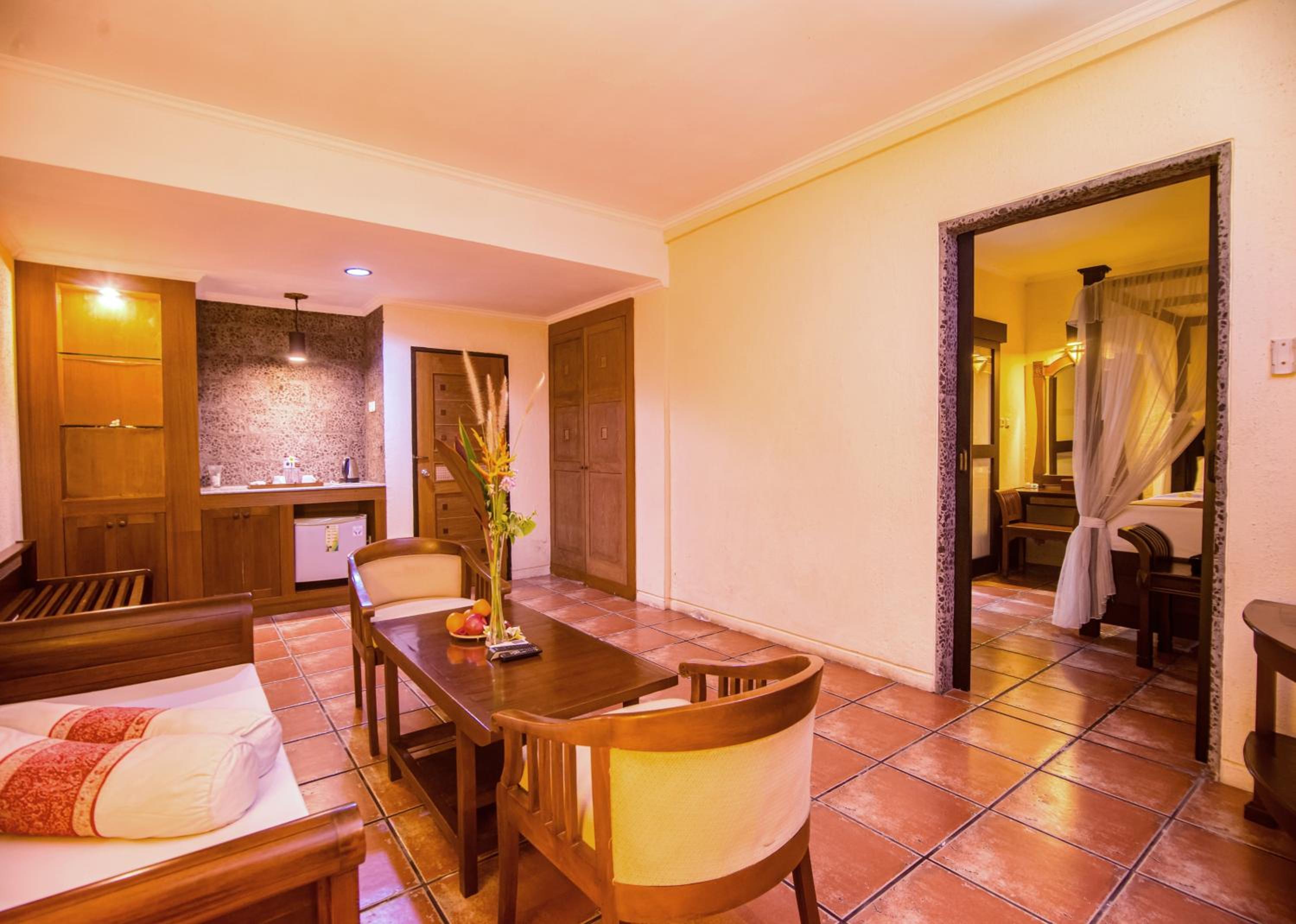 Suite with Sea View - Photo 13