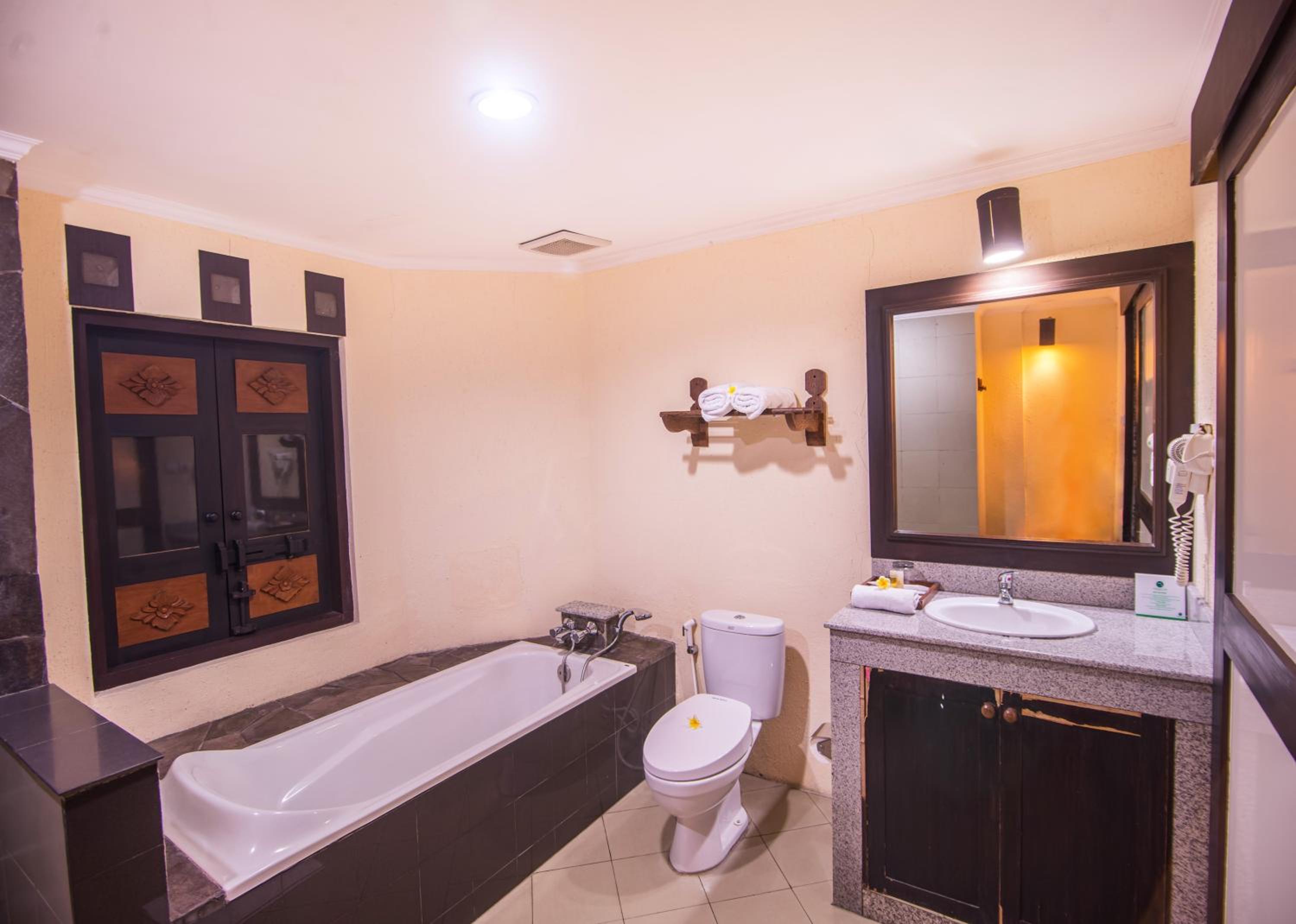 Suite with Sea View - Photo 4
