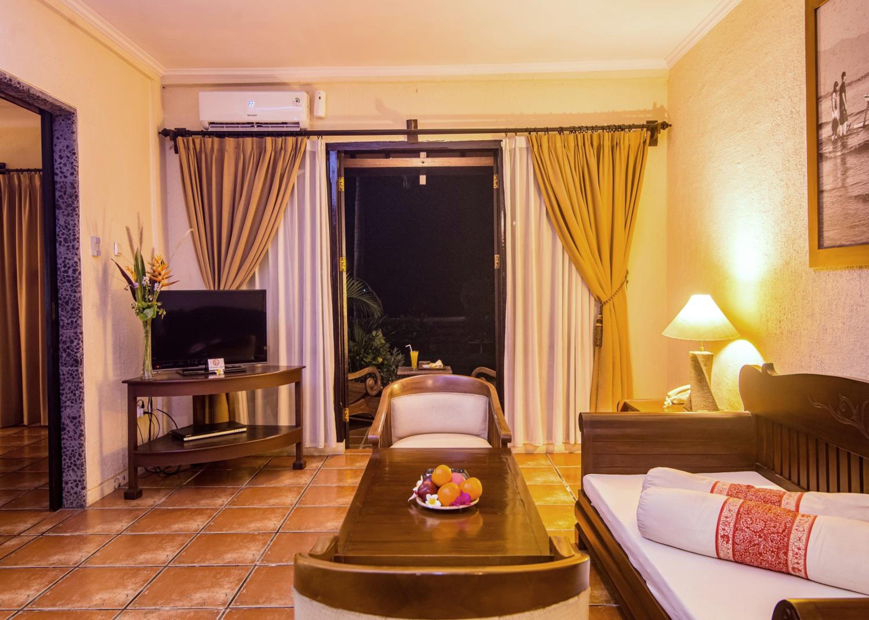 Suite with Sea View - Photo 10