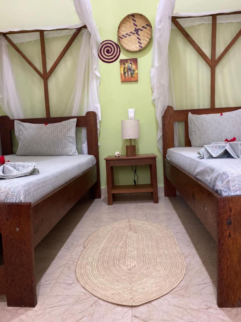 Twin Room with Garden View - Photo 1