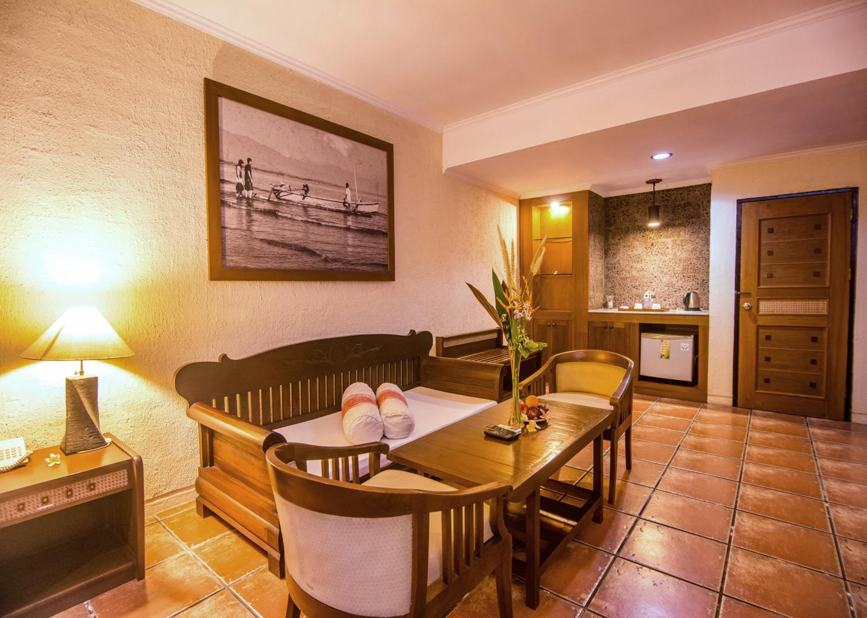 Suite with Sea View - Photo 8