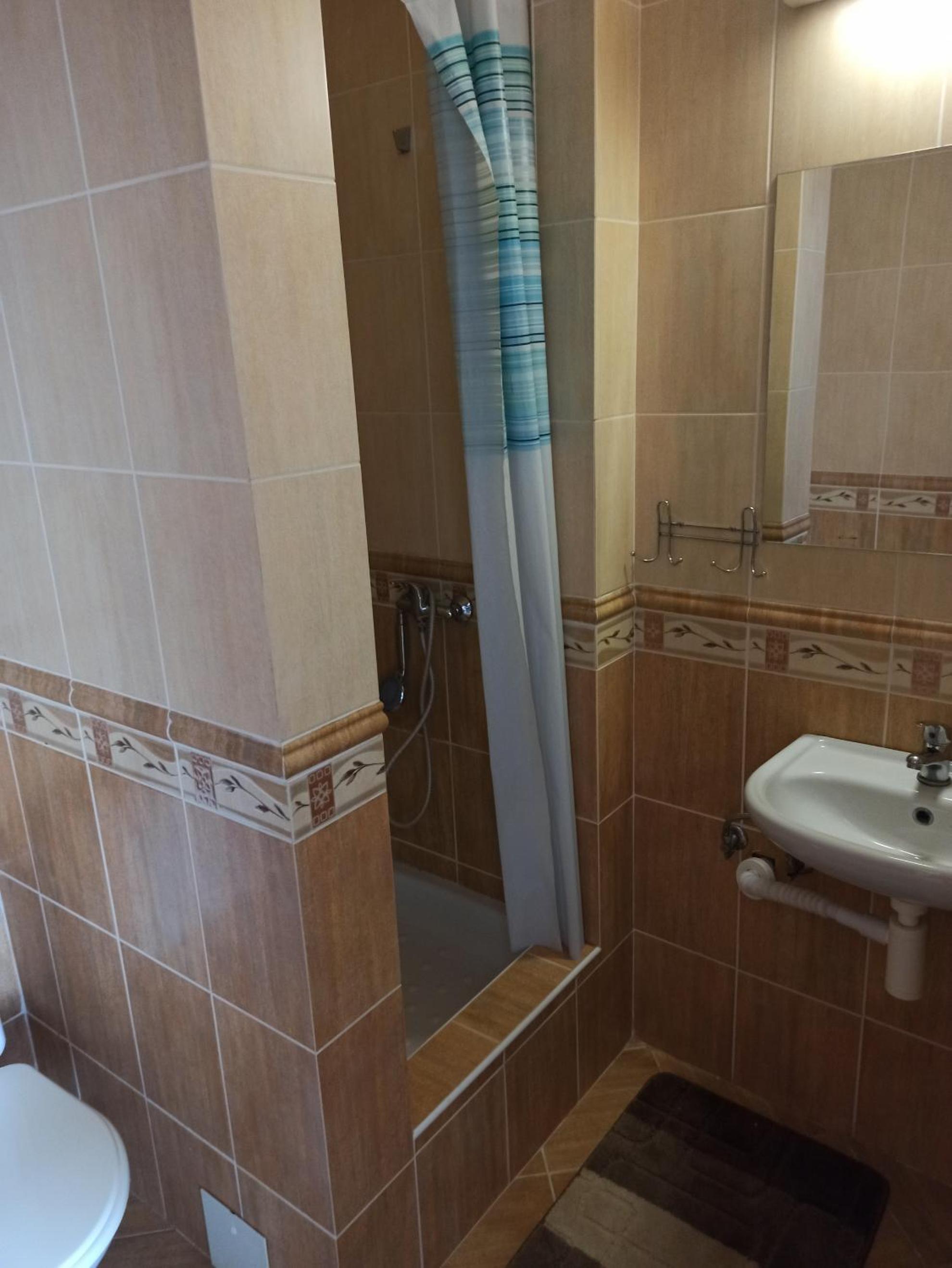 Standard Double Room - Photo 5