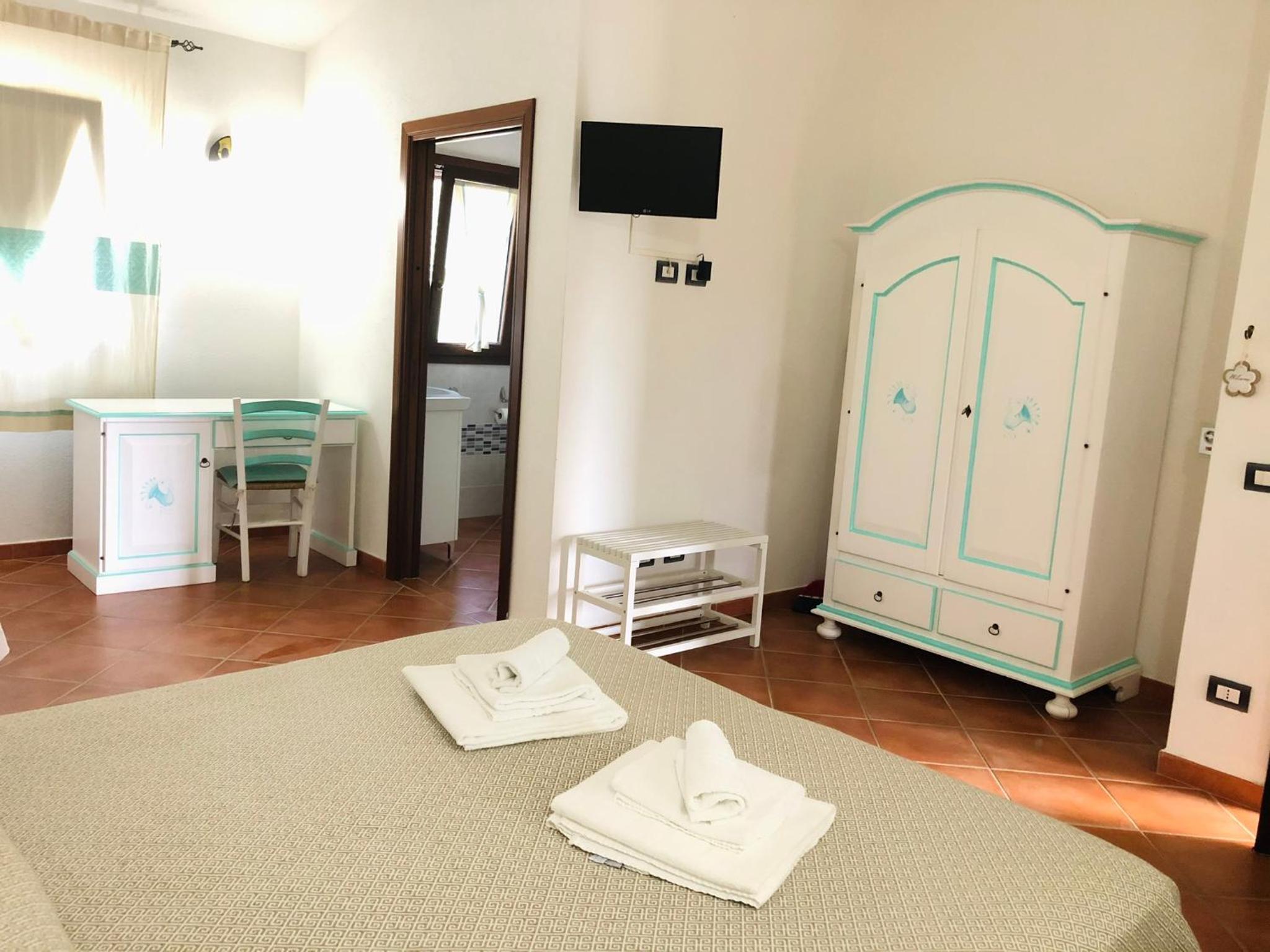 Double Room - Photo 4