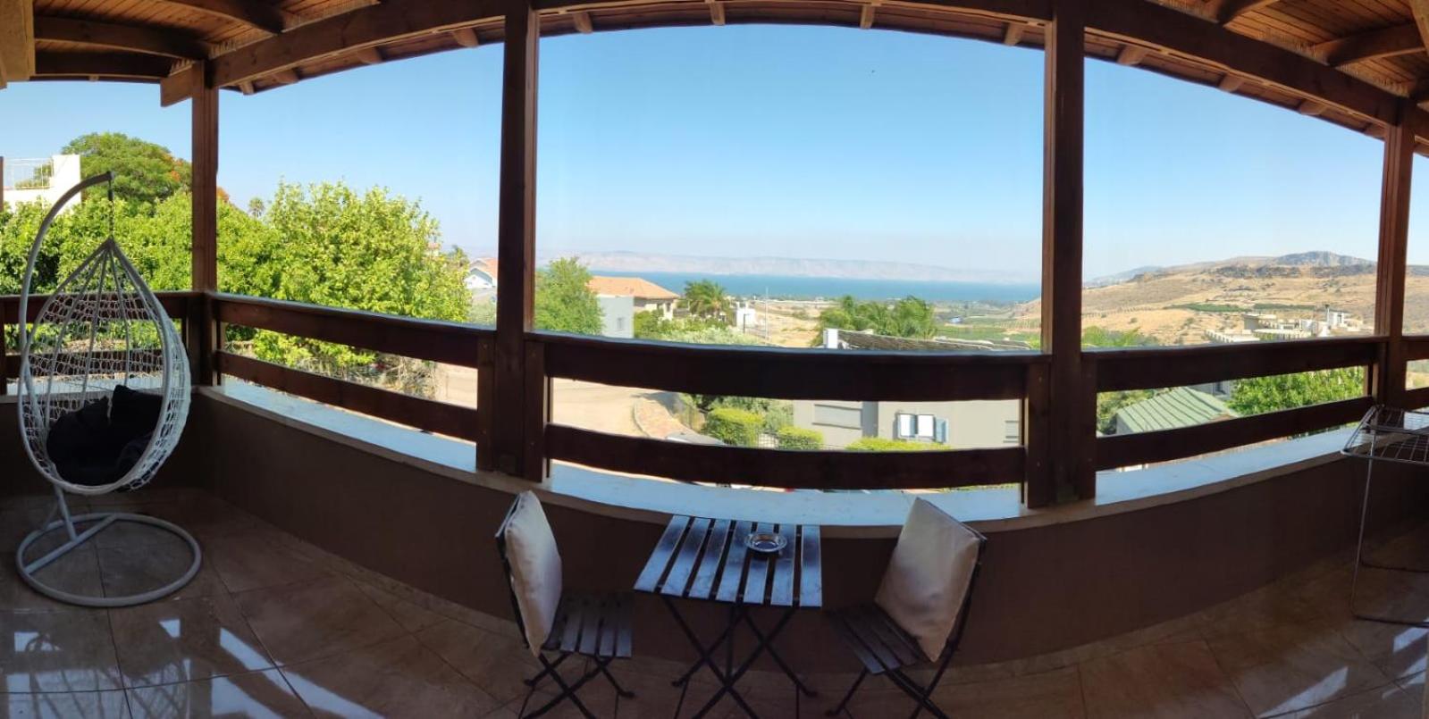 Studio with Balcony - Photo 13