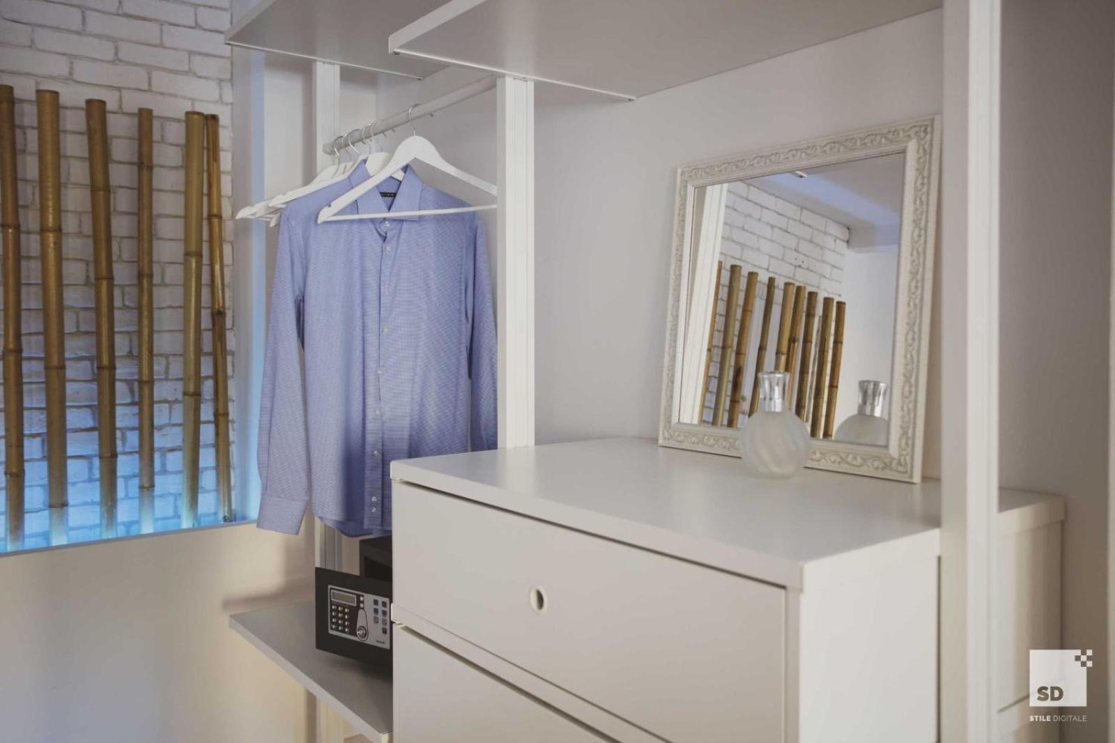 One-Bedroom Apartment - Photo 49