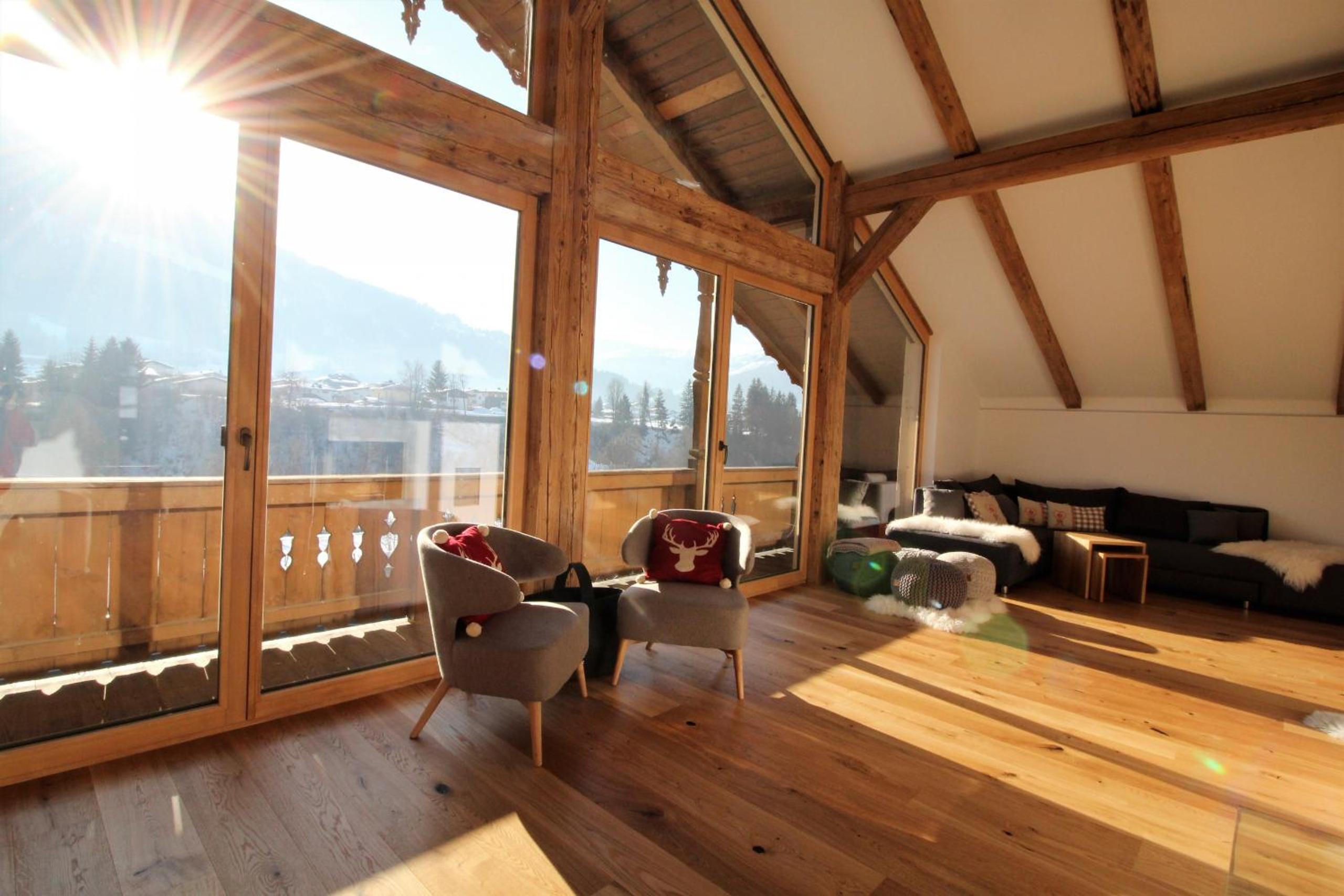 Three-Bedroom Chalet photo 2