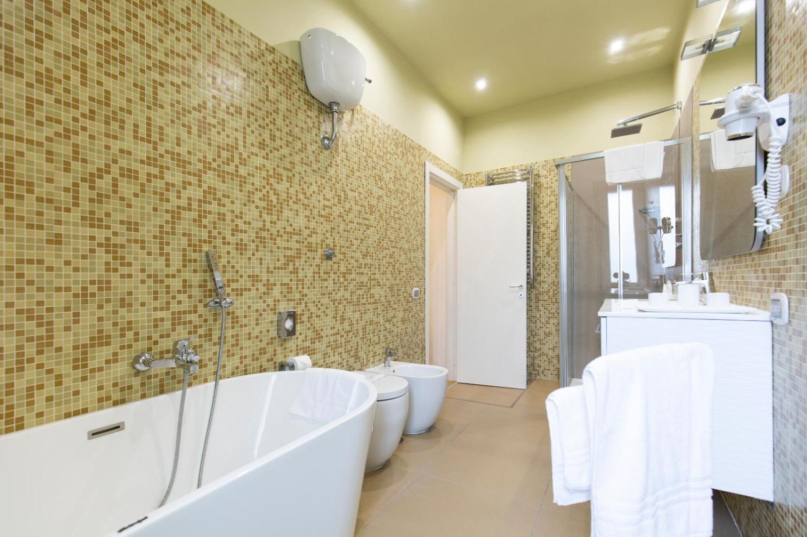Superior Double Room - Photo 20