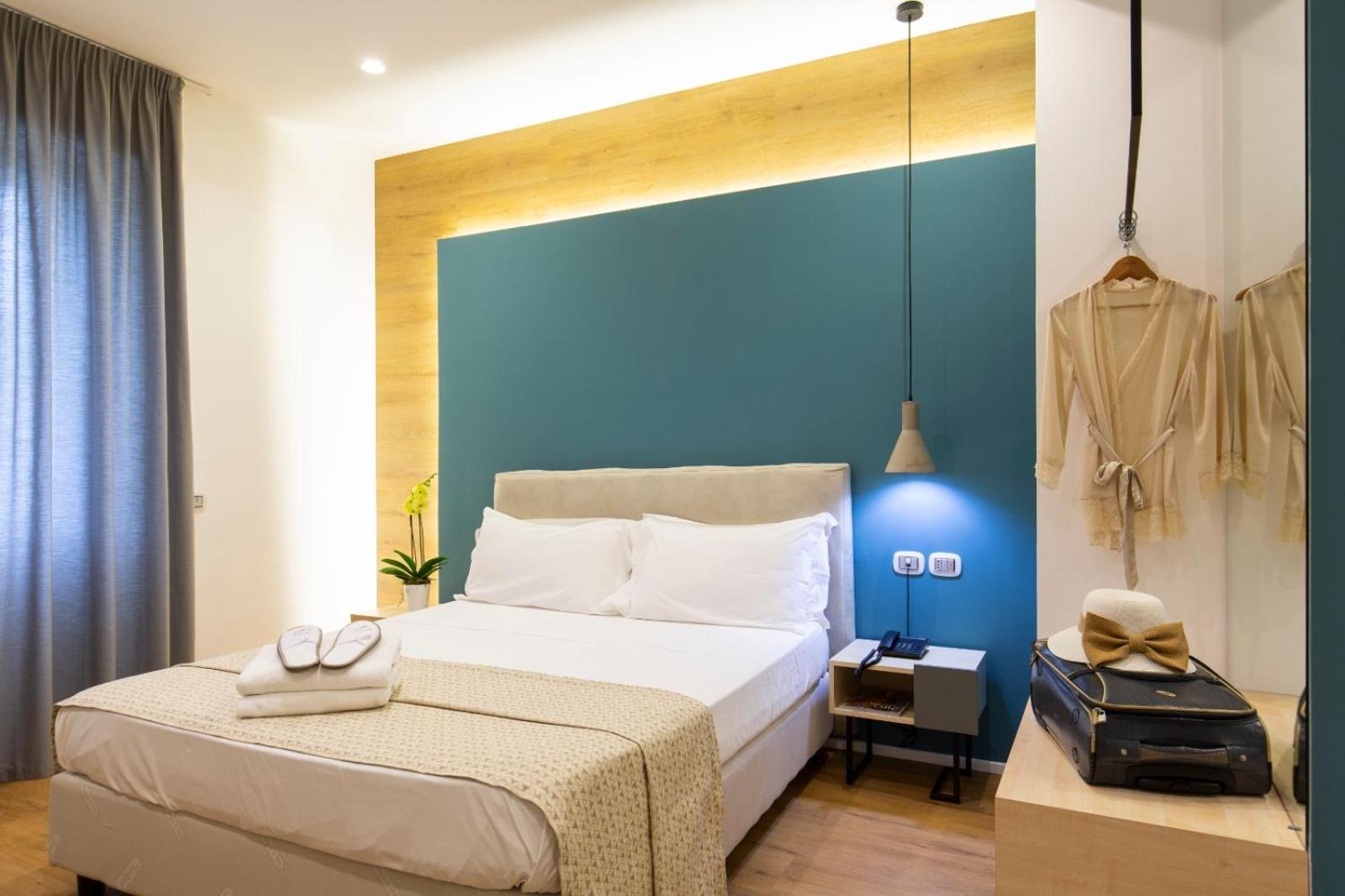 Superior Double Room - Photo 11