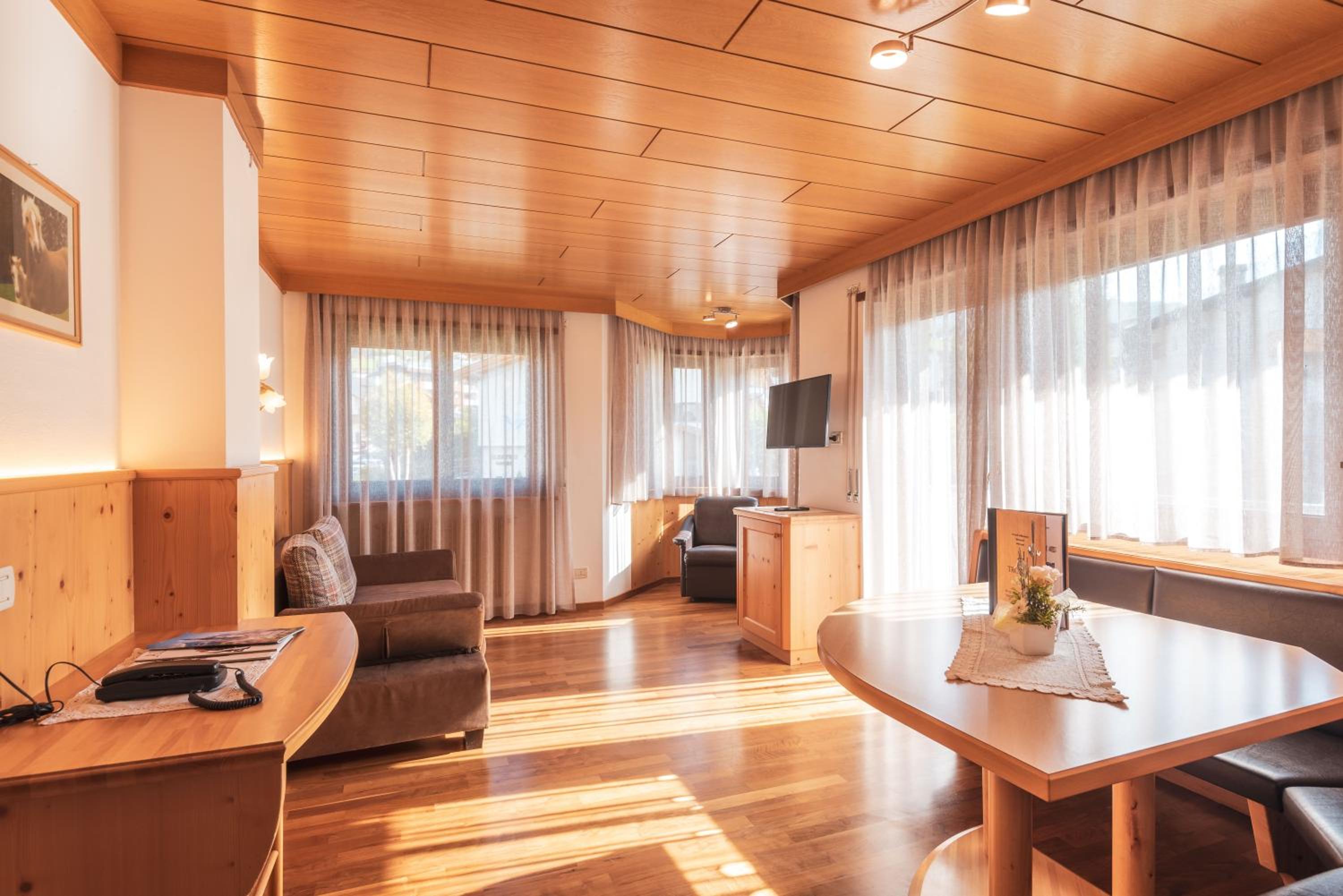 Standard One-Bedroom Apartment - Photo 1