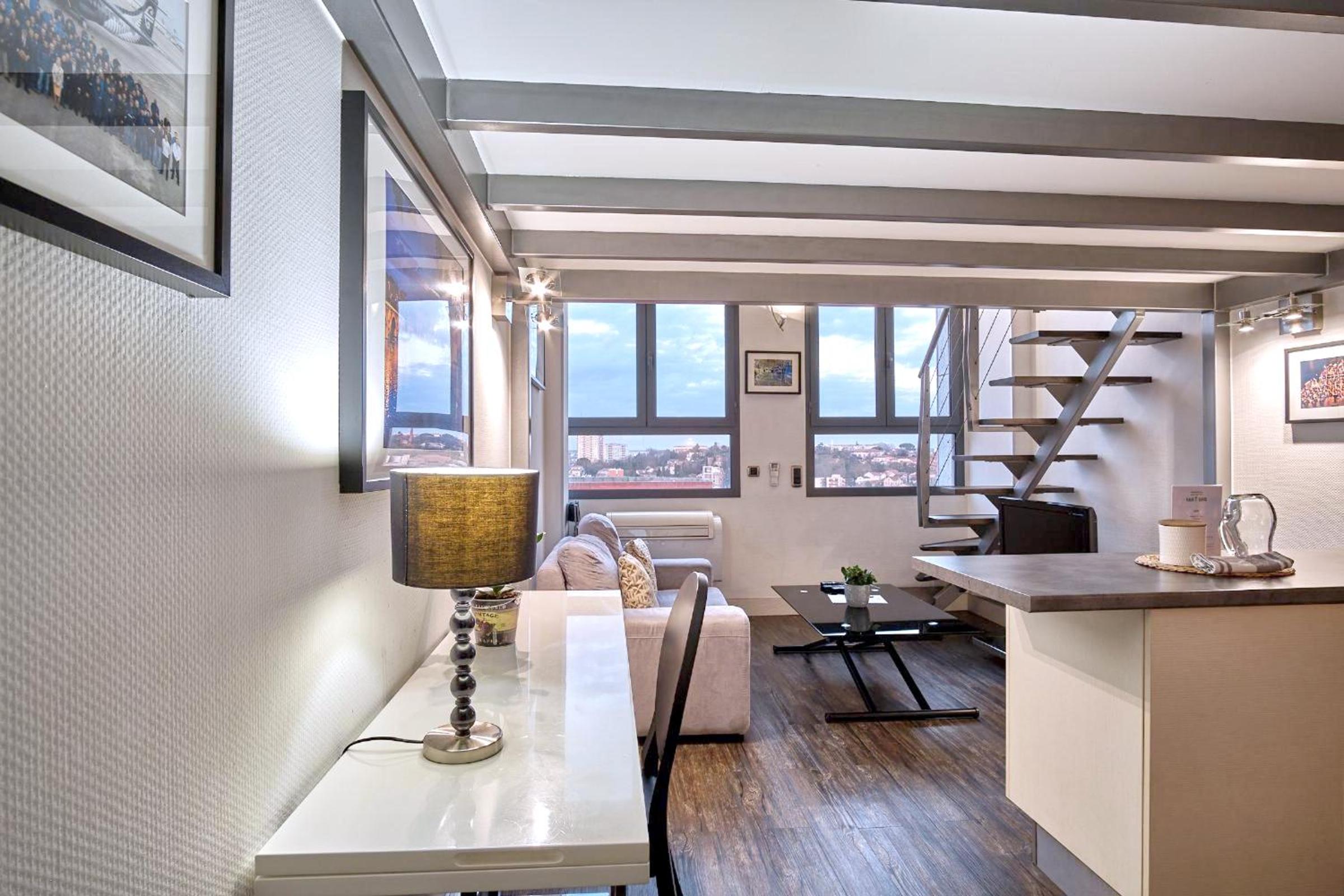 Deluxe Loft photo 2