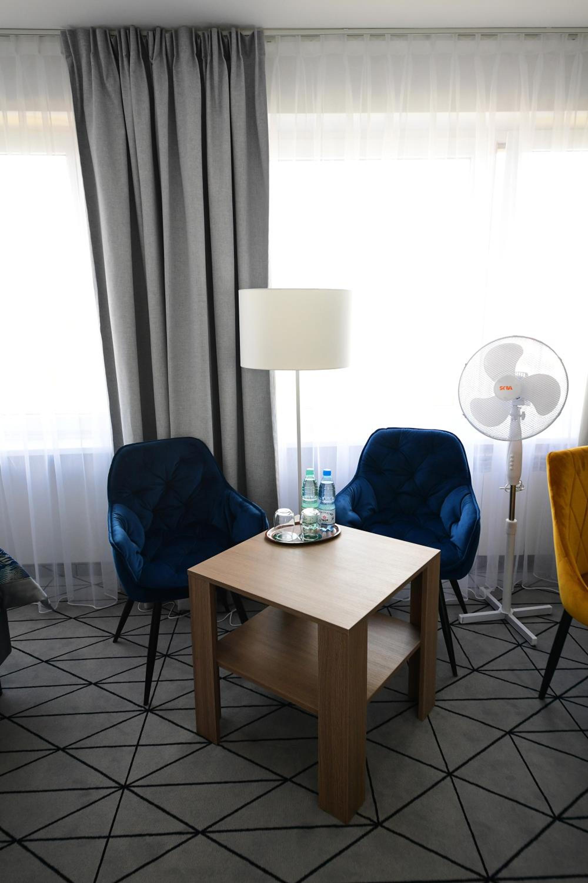 Deluxe Double or Twin Room - Photo 4