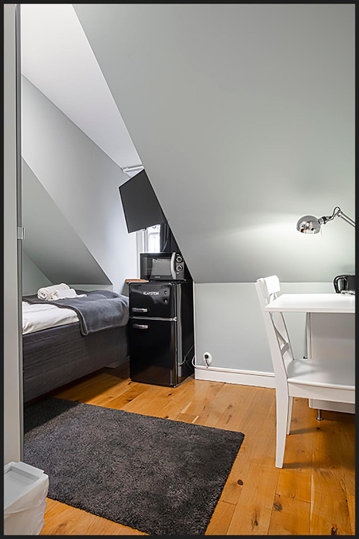 Single Room photo 3