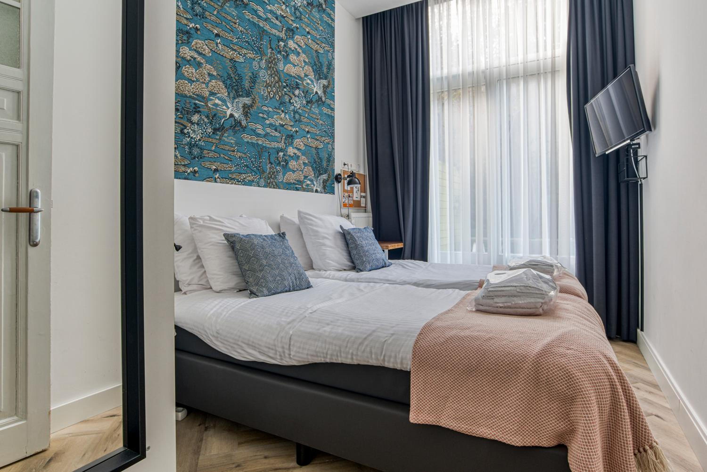 Two-Bedroom Apartment - Photo 10