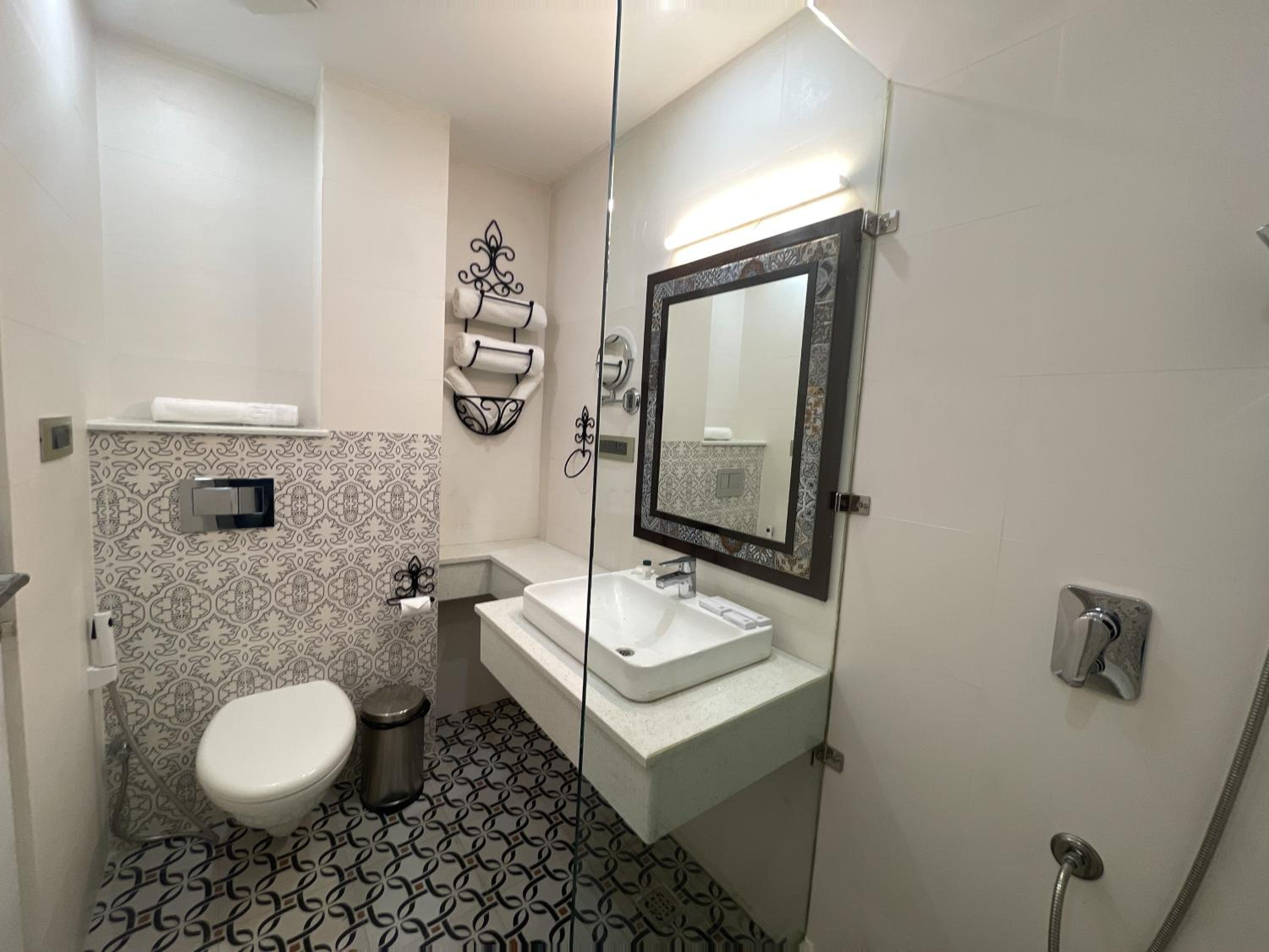 Premier Room - Photo 4