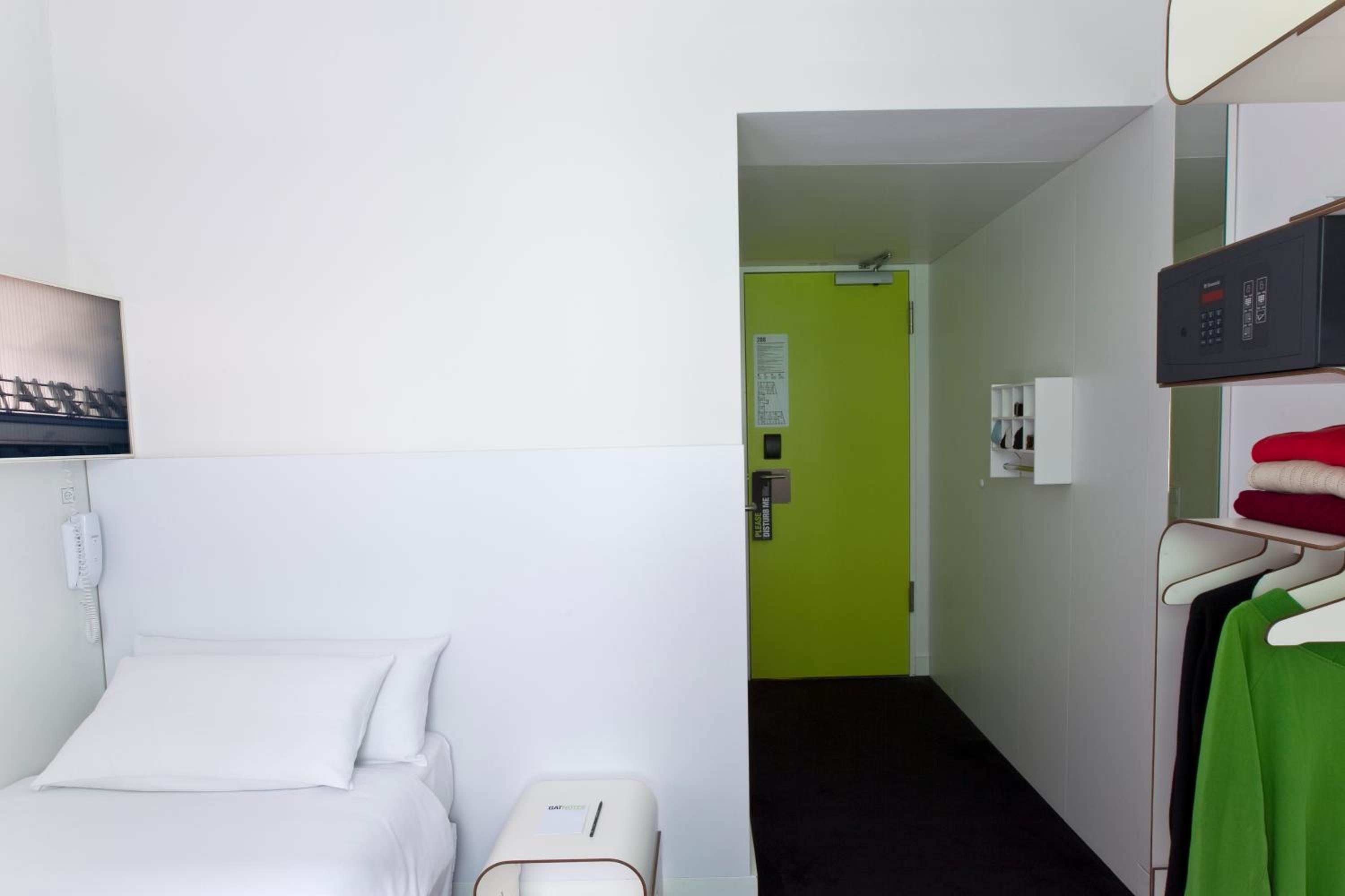 Single Room